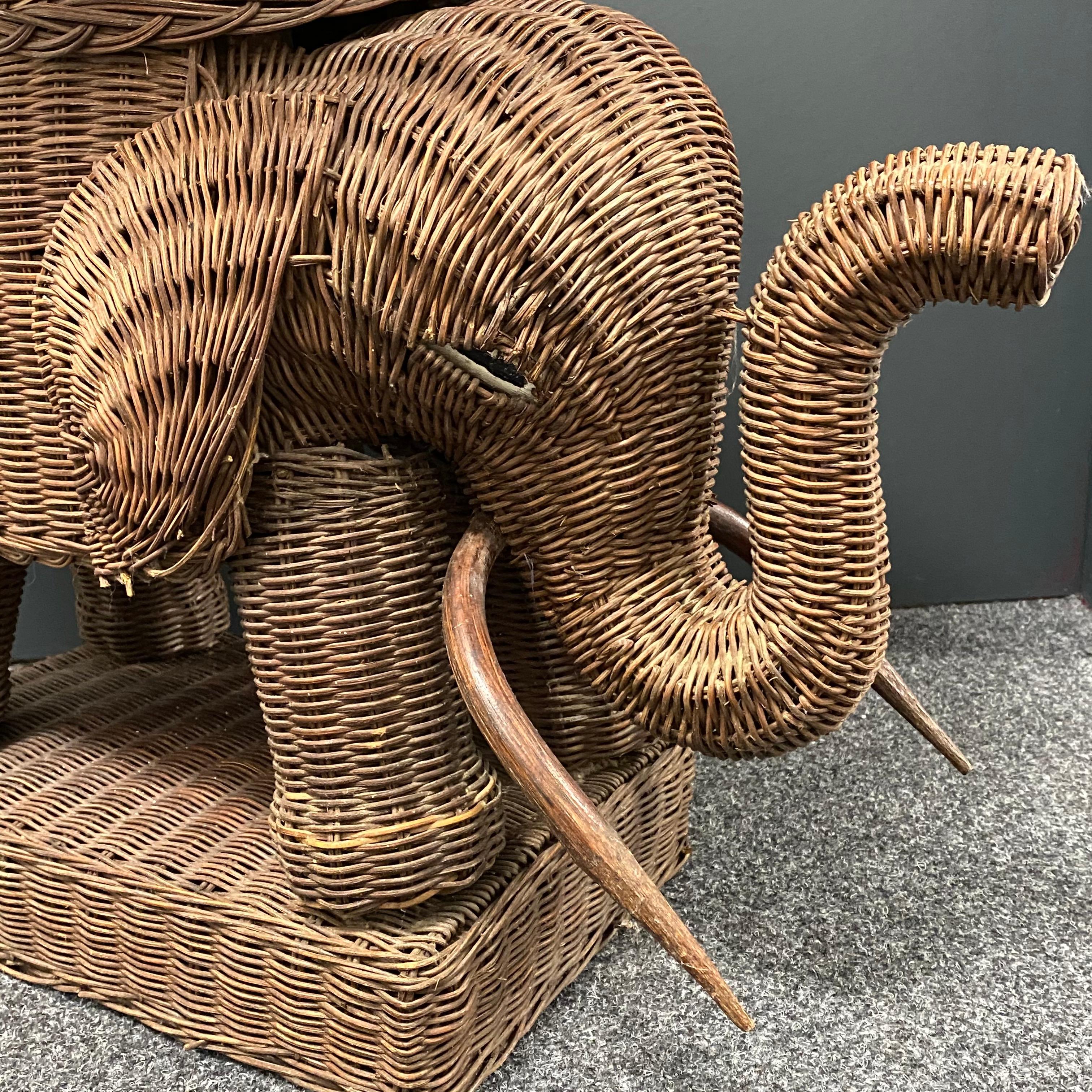 Stunning Rattan Wicker Elephant Side Table with Tray, France, 1960s 1