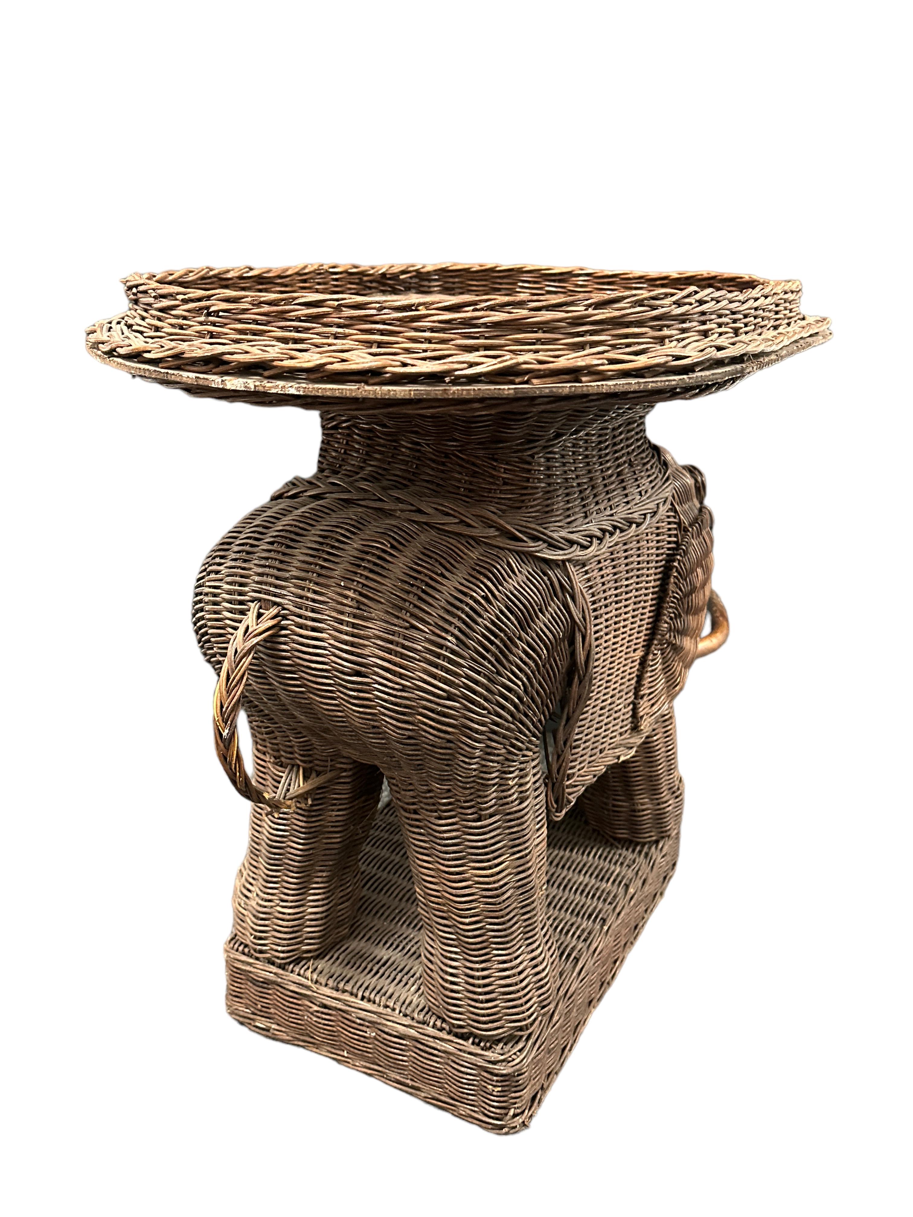 Hand-Crafted Stunning Rattan Wicker Elephant Side Table with Tray, France, 1960s For Sale