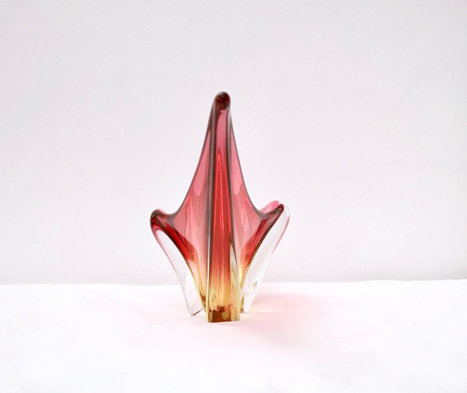 Mid-20th Century Stunning Red and Yellow Murano Glass Vase or Centerpiece, Italy, 1950s