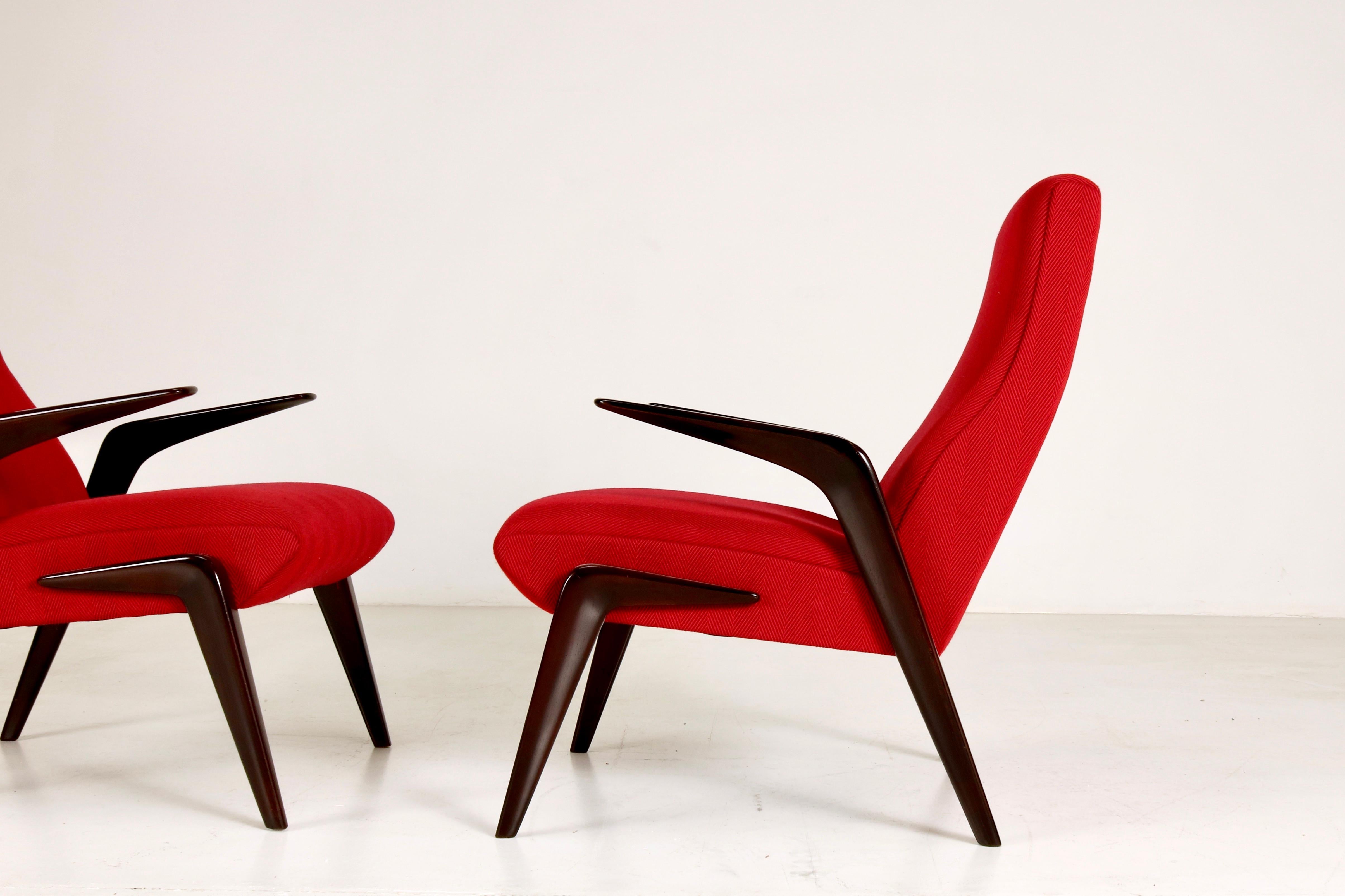 Atemberaubende rote Sessel P71 von Osvaldo Borsani – Italienisches Design aus der Mitte des Jahrhunderts, 1950er Jahre im Angebot 1