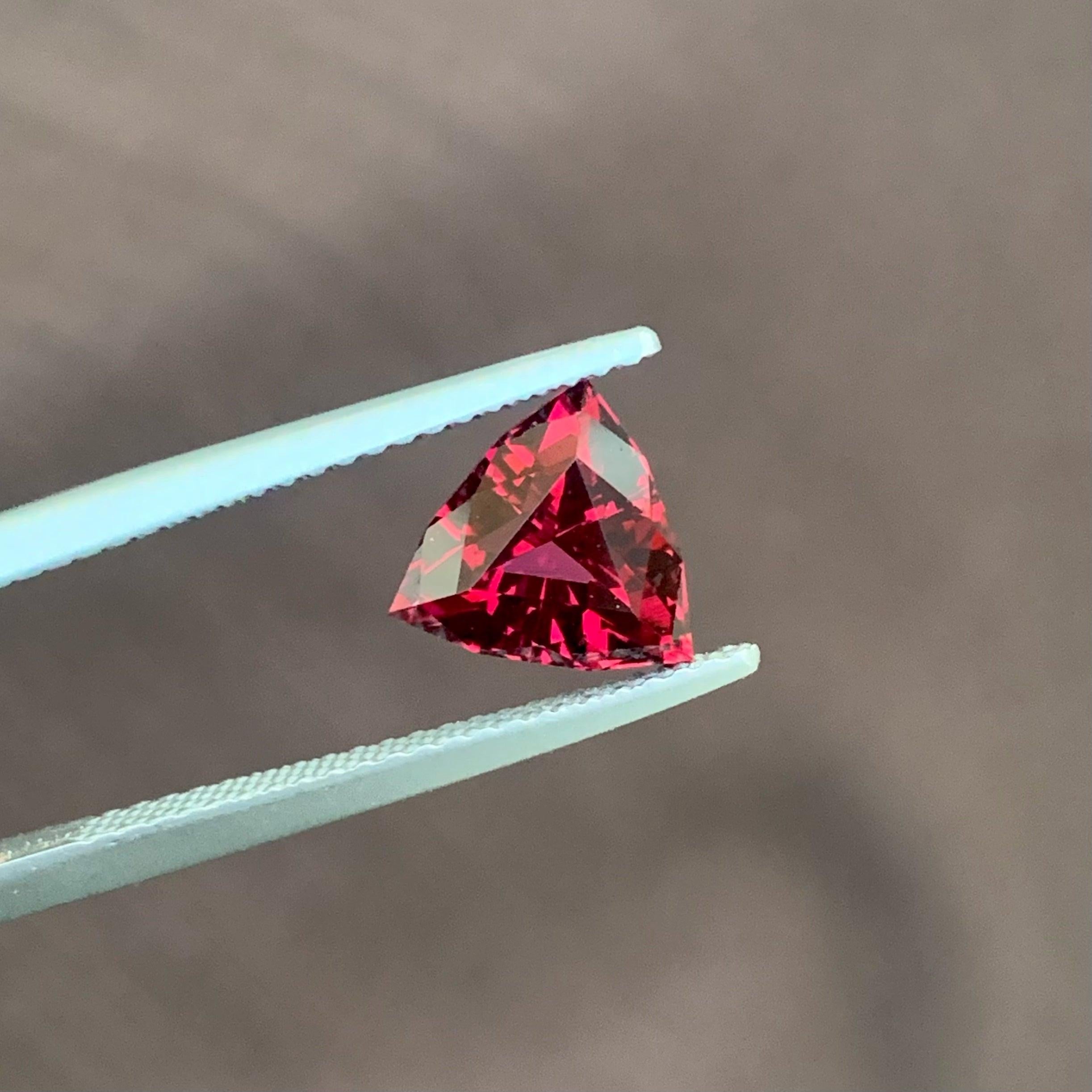 Trillion Cut Stunning Red Loose Garnet Gemstone 2.20 Carats Malawi Garnet Loose Gemstone  For Sale