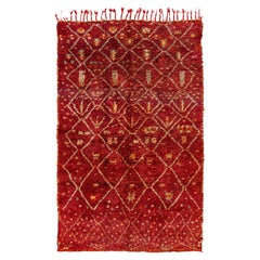  Superbe tapis Aït Sgougou marocain vintage de couleur rouge, présenté par Breuckelen Berber