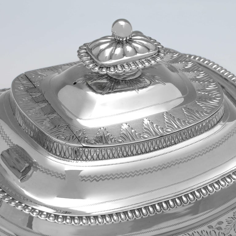 Stunning Regency Period Sterling Silver Teapot, Newcastle, 1815 For