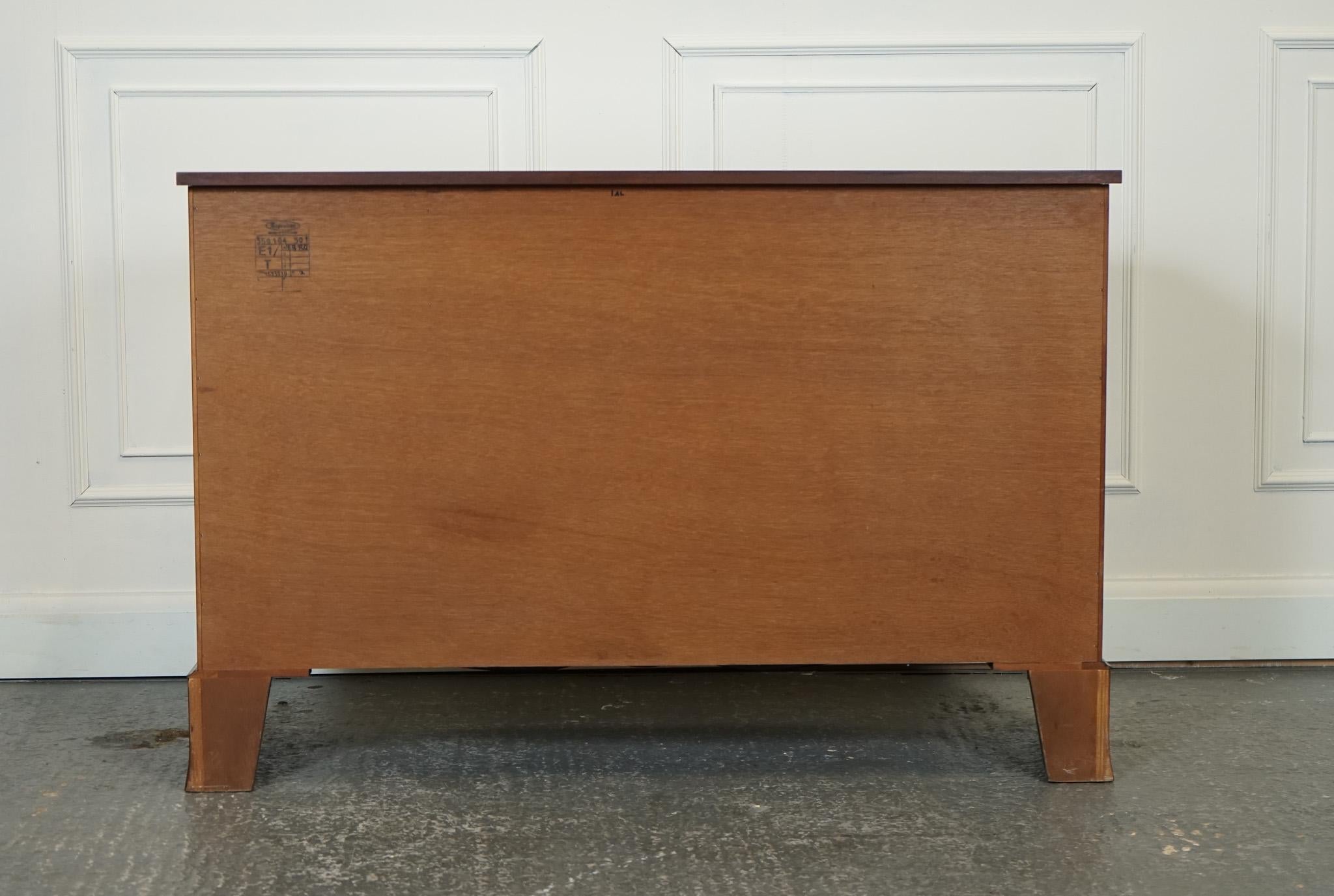 STUNNING REPRODUX BEVAN FUNNELL SIDEBOARD WiTH DRAWERS J1 3