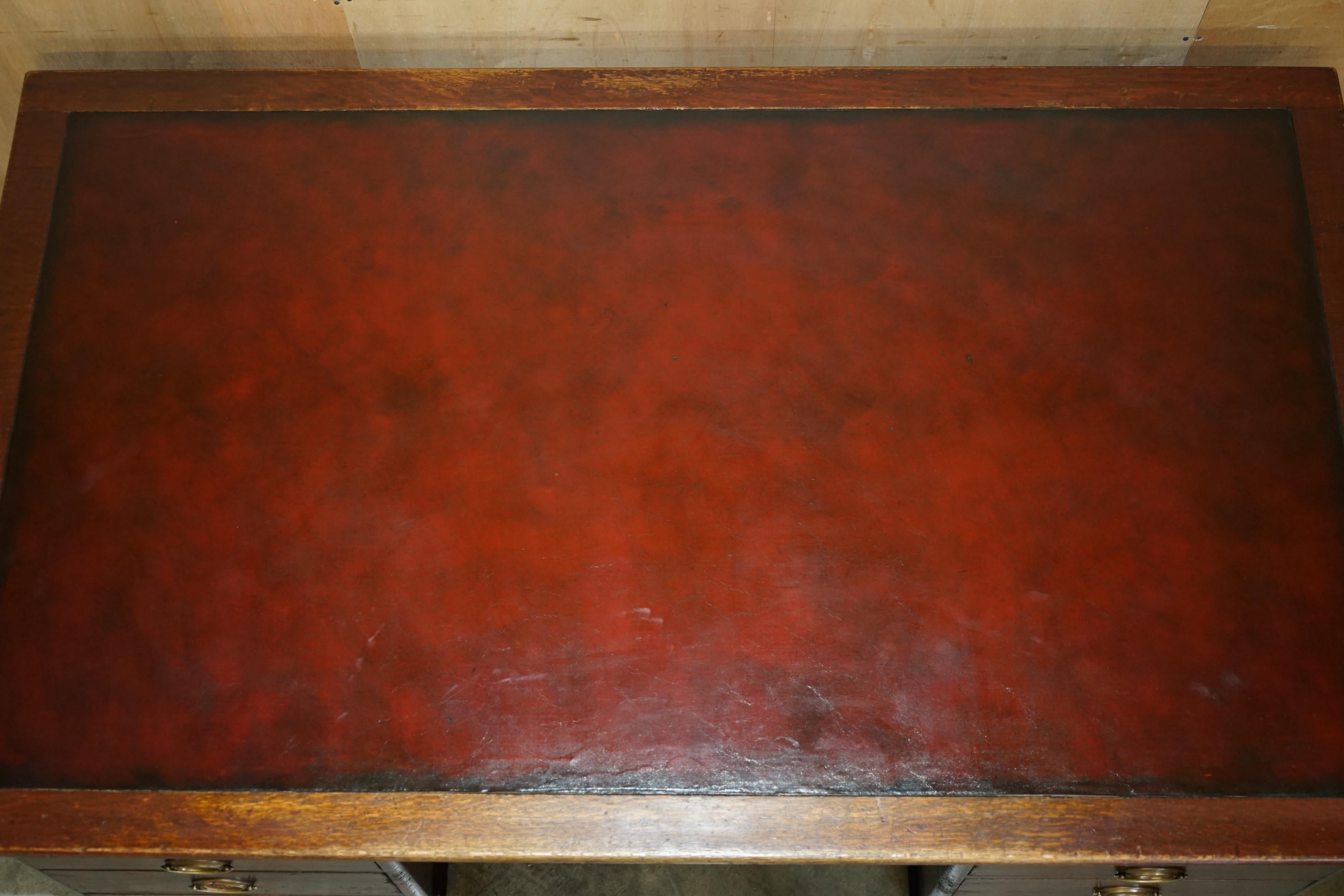 STUNNING RESTORED ANTIQUE GREAT WESTERN RAILWAYS STAMPED TWO SiDE PARTNERS DESK 3