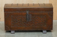 STUNNING RESTORED ANTiQUE VICTORIAN HAND STUDDED BROWN LEATHER STEAMER TRUNK