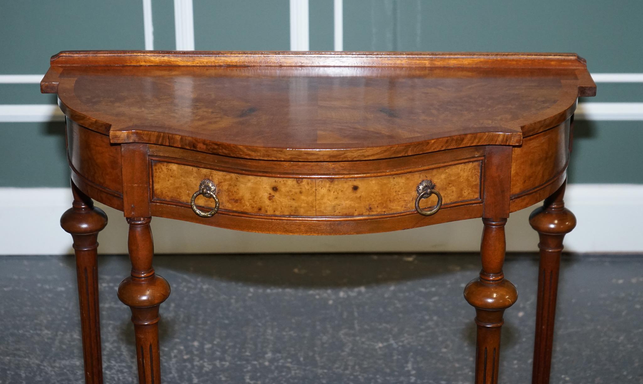Stunning Restored Burr Walnut Demilune Table Hallway Table In Good Condition In Pulborough, GB