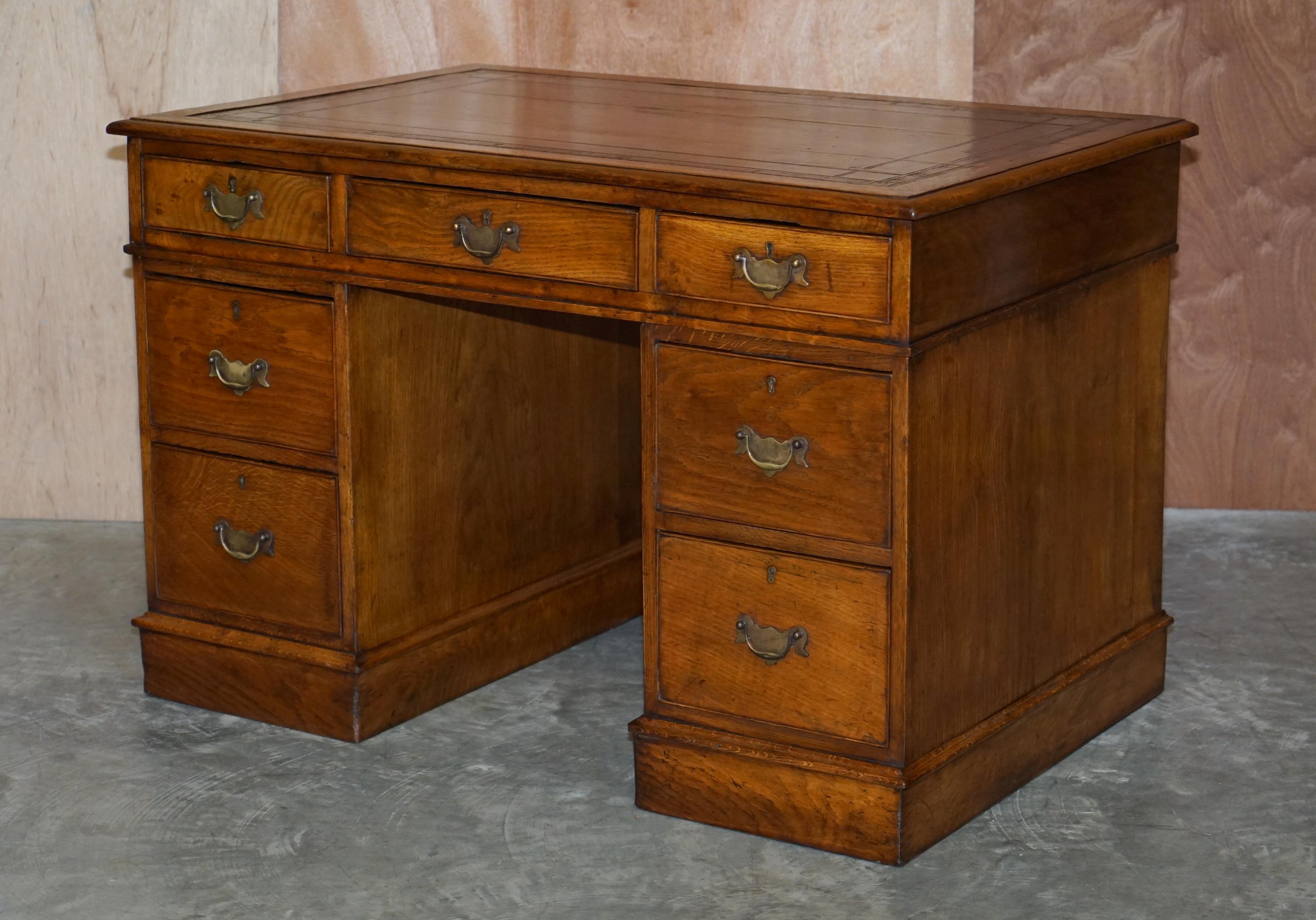 English Stunning Restored circa 1800 Georgian Oak & Brown Leather Partners Pedestal Desk For Sale