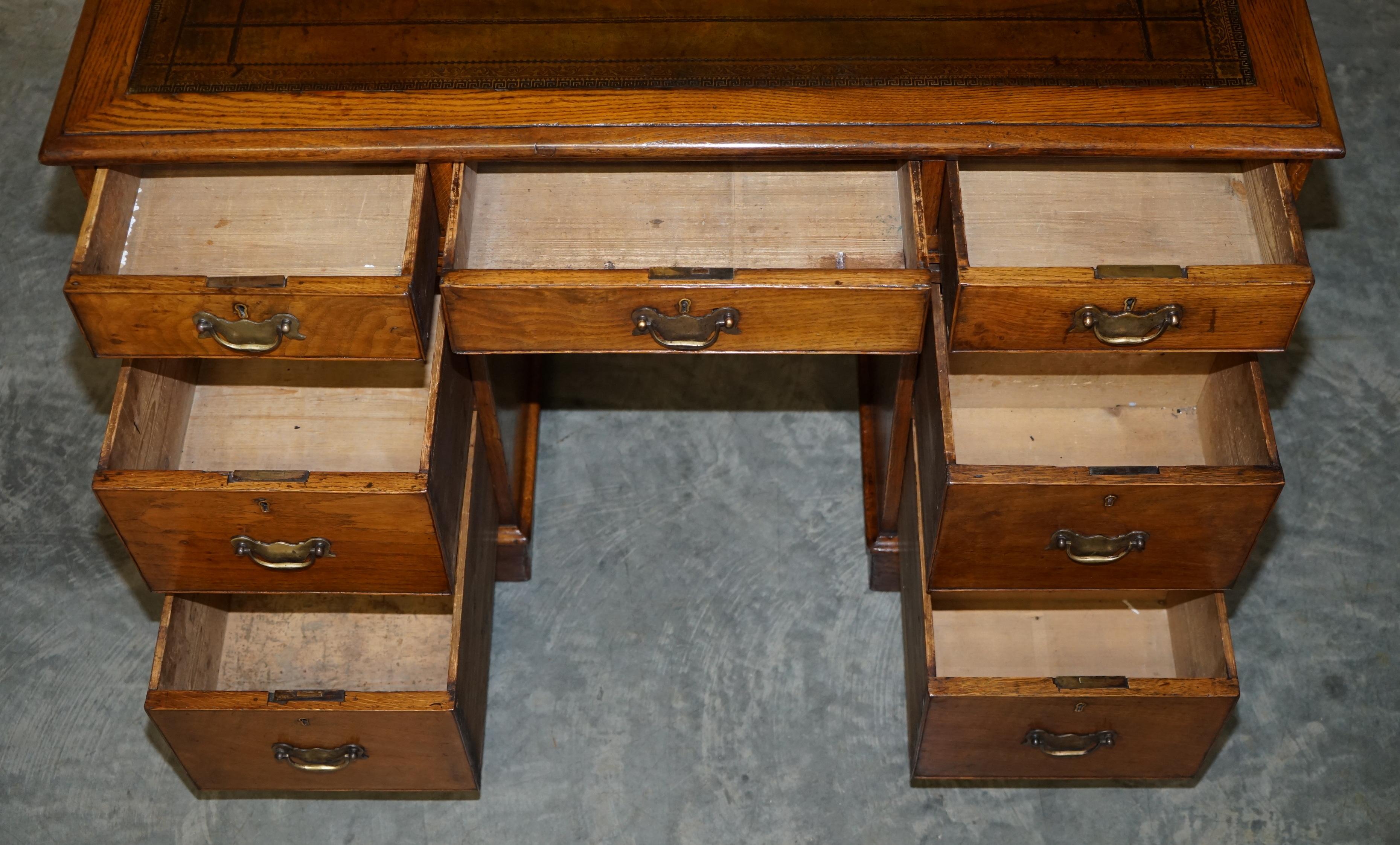 Early 19th Century Stunning Restored circa 1800 Georgian Oak & Brown Leather Partners Pedestal Desk For Sale