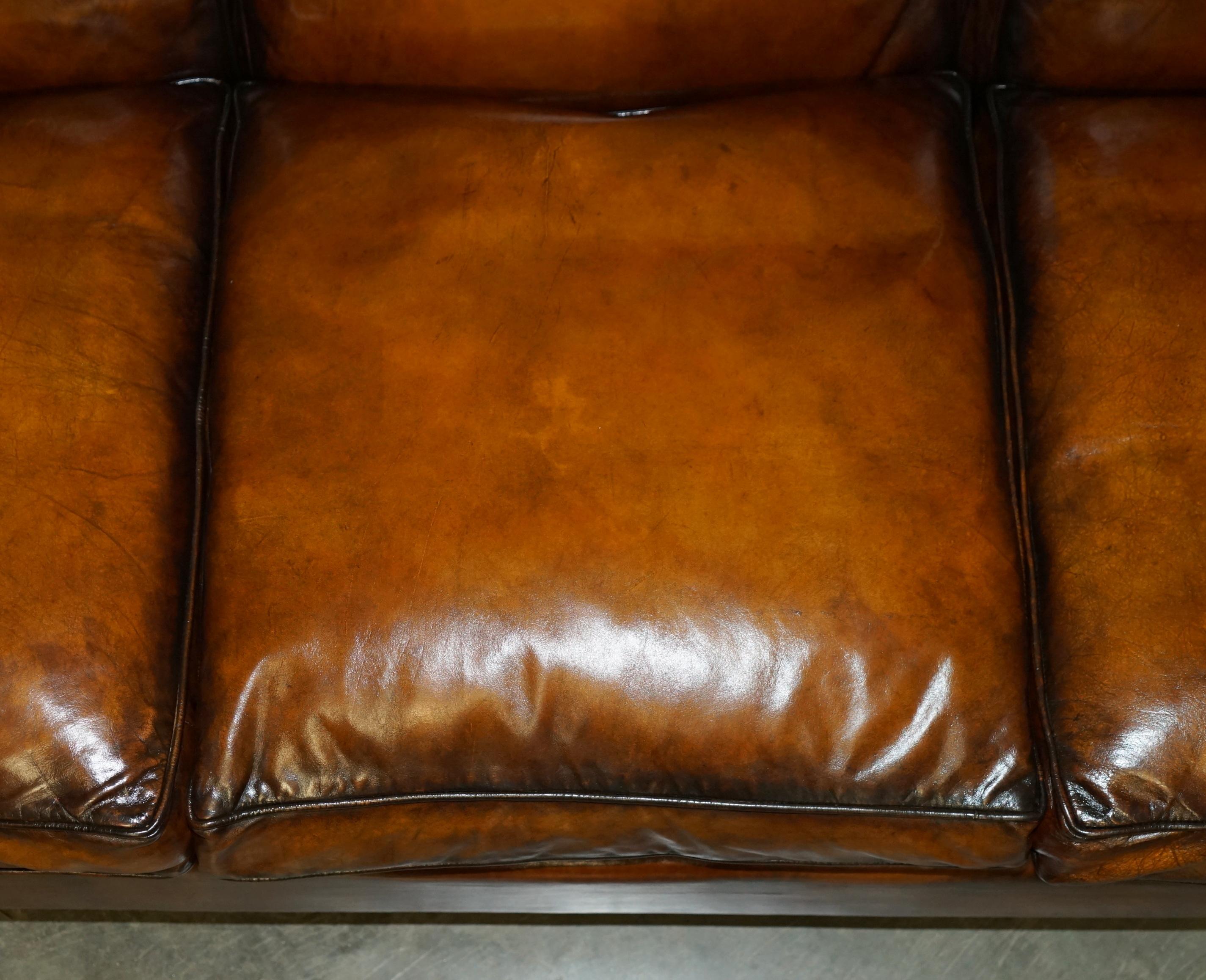 20th Century STUNNING RESTORED HAND DYED BROWN LEATHER HOWARDS & SON STYLE SOFA PART OF SUiTE For Sale