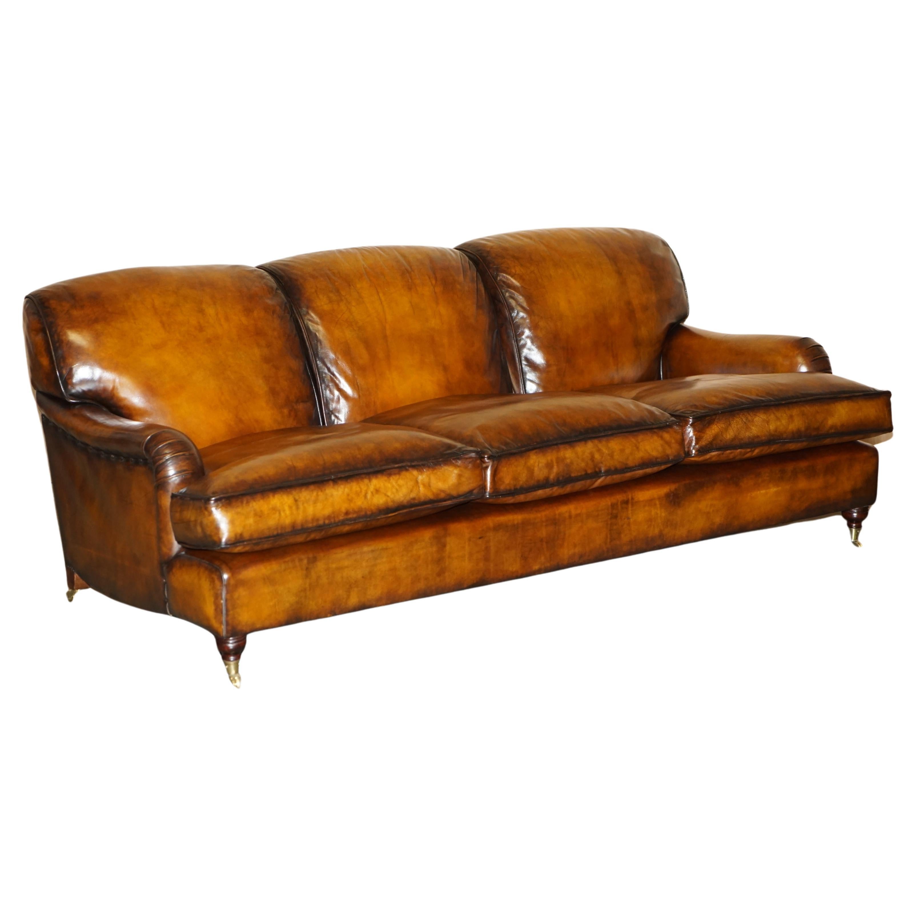 STUNNING RESTORED HAND DYED BROWN LEATHER HOWARDS & SON STYLE SOFA PART OF SUiTE For Sale
