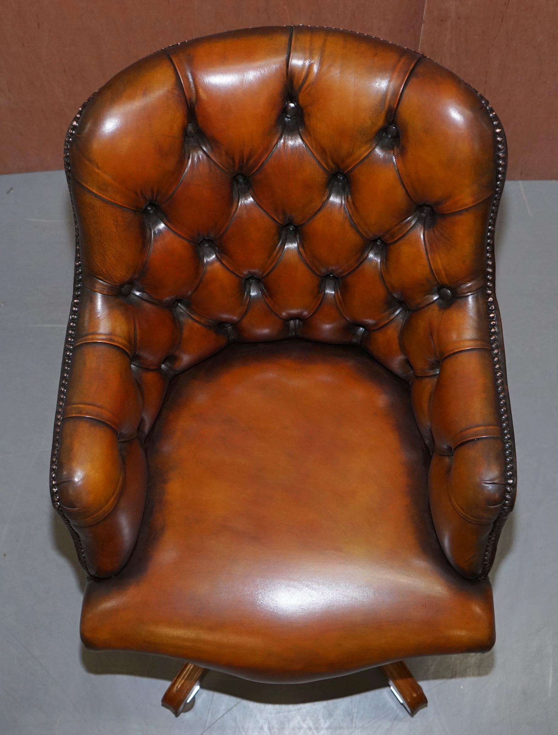 Stunning Restored Hand Dyed Whisky Brown Leather Chesterfield Directors Chair In Good Condition In West Sussex, Pulborough