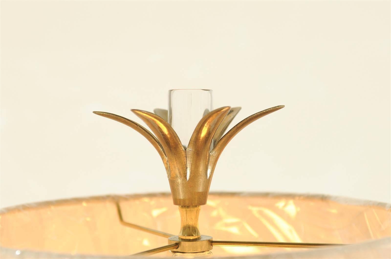 Wunderschönes restauriertes Paar Vintage-Lampen aus Keramik:: Messing und Lucit:: um 1970 im Angebot 2