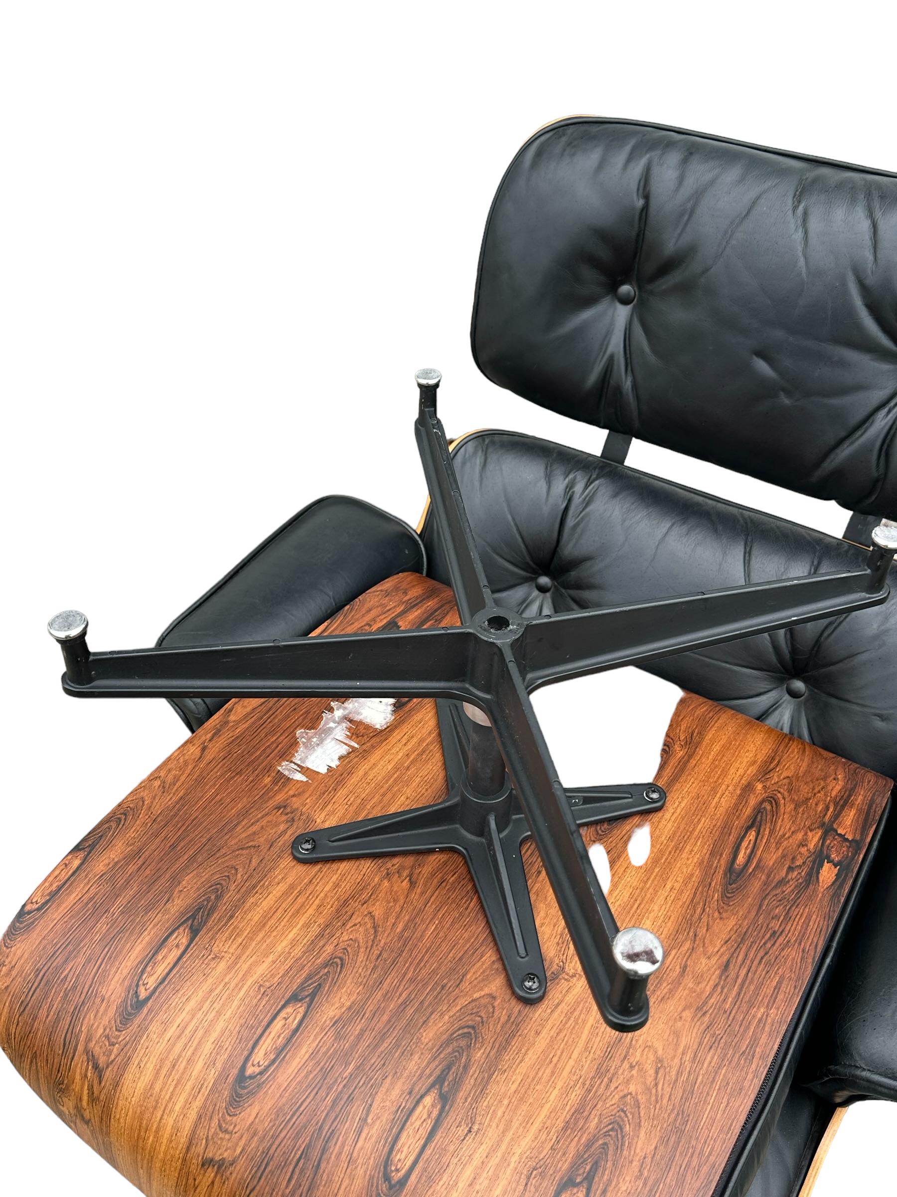Stunning Restored Rosewood Eames Lounge Chair and Ottoman by Herman Miller 9