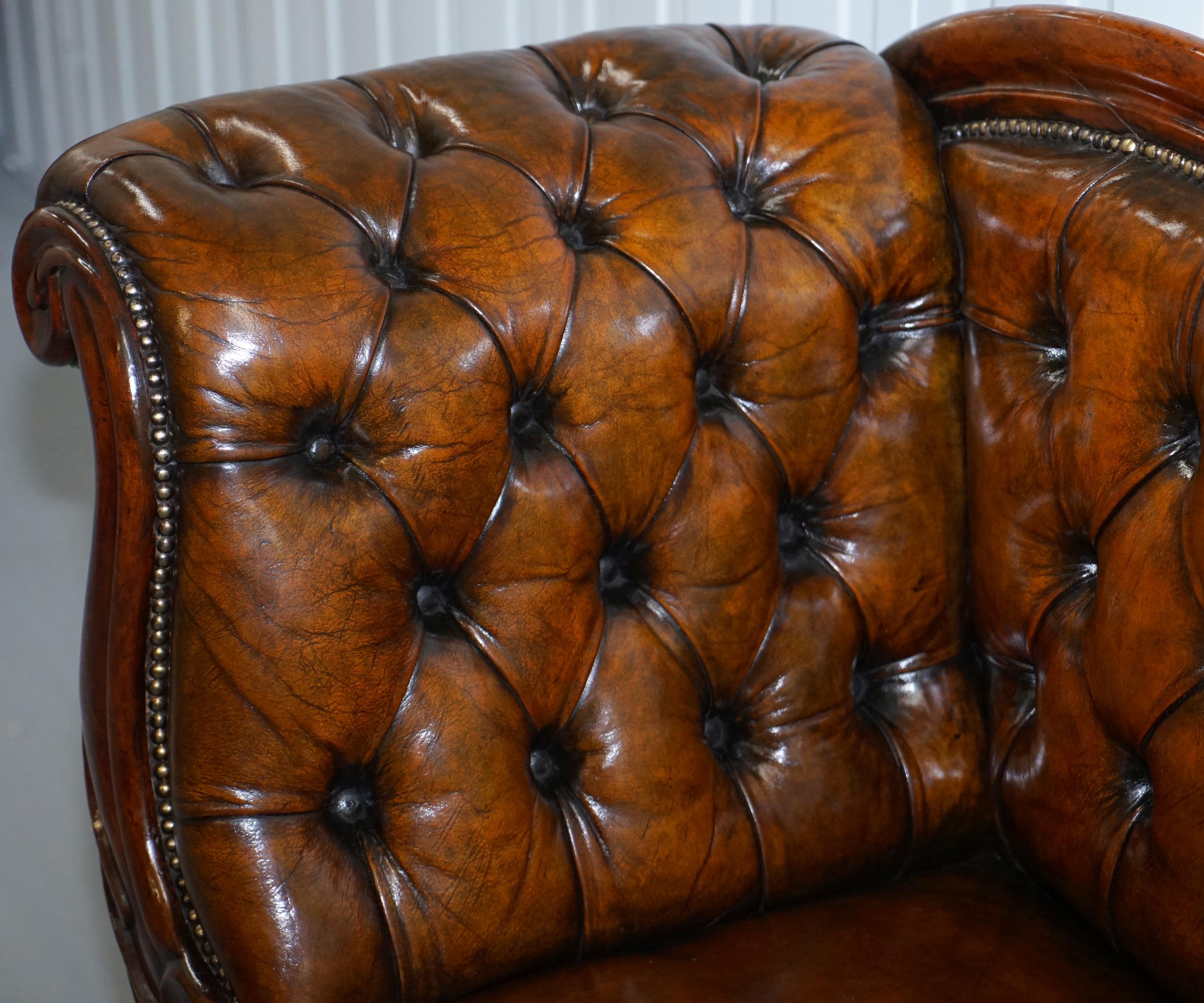Hand-Crafted Stunning Restored Victorian Chesterfield Aged Brown Leather Chaise Longue Daybed