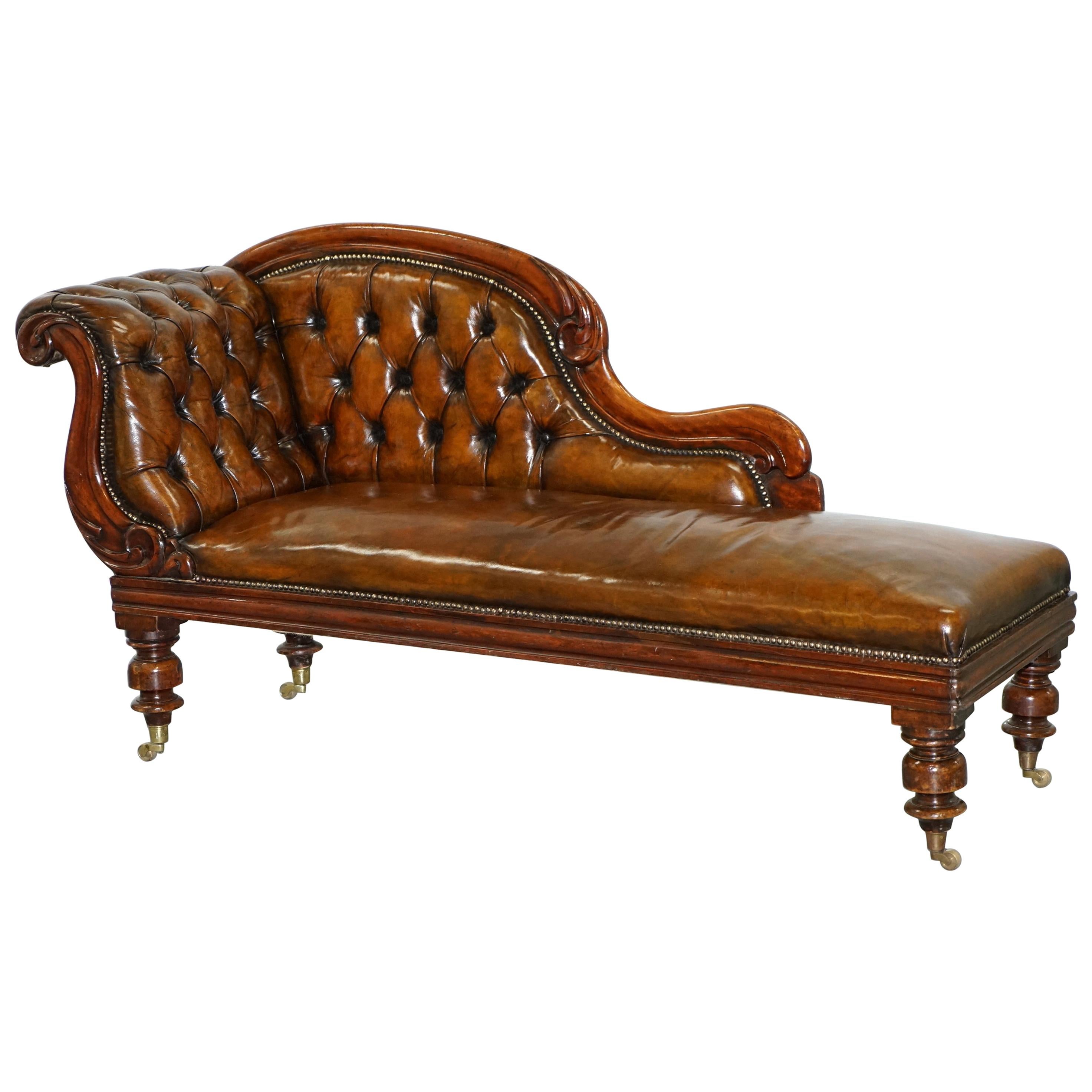 Stunning Restored Victorian Chesterfield Aged Brown Leather Chaise Longue Daybed