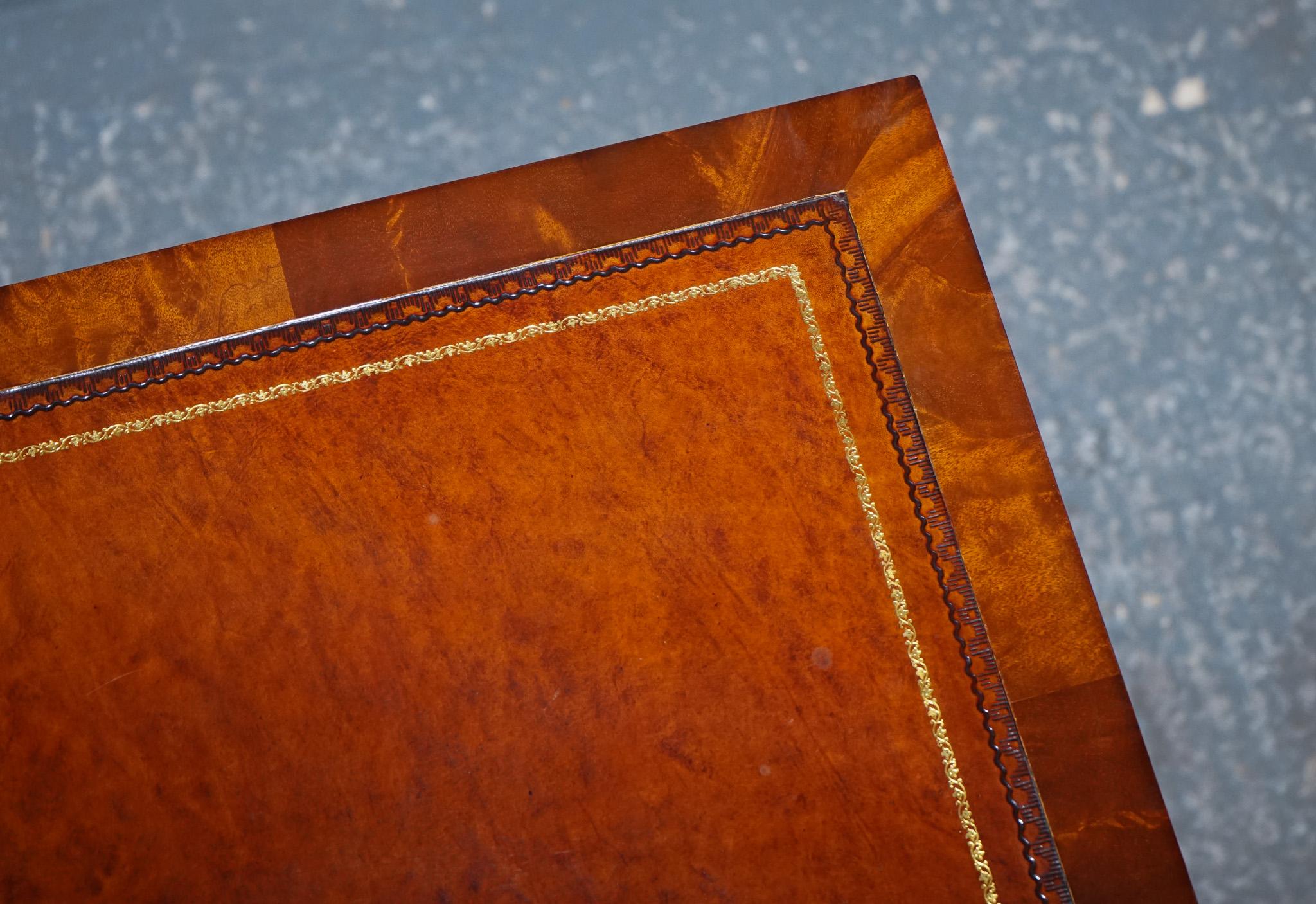 STUPENDO TAVOLO DA LIBRERIA RIVIVALE INLAID con piano in pelle marrone invecchiata in vendita 11