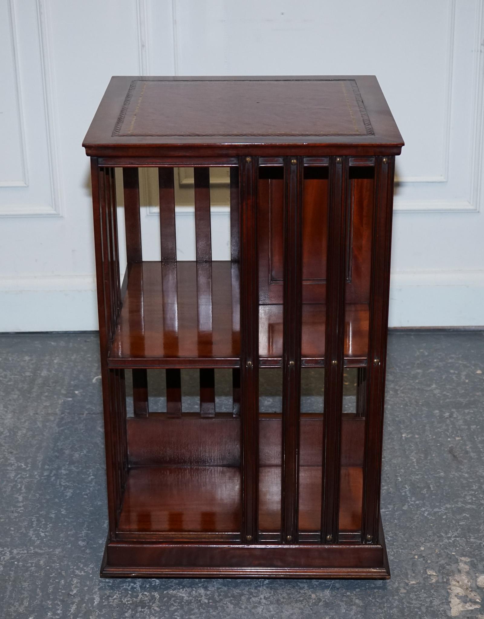 XX secolo STUPENDO TAVOLO DA LIBRERIA RIVIVALE INLAID con piano in pelle marrone invecchiata in vendita