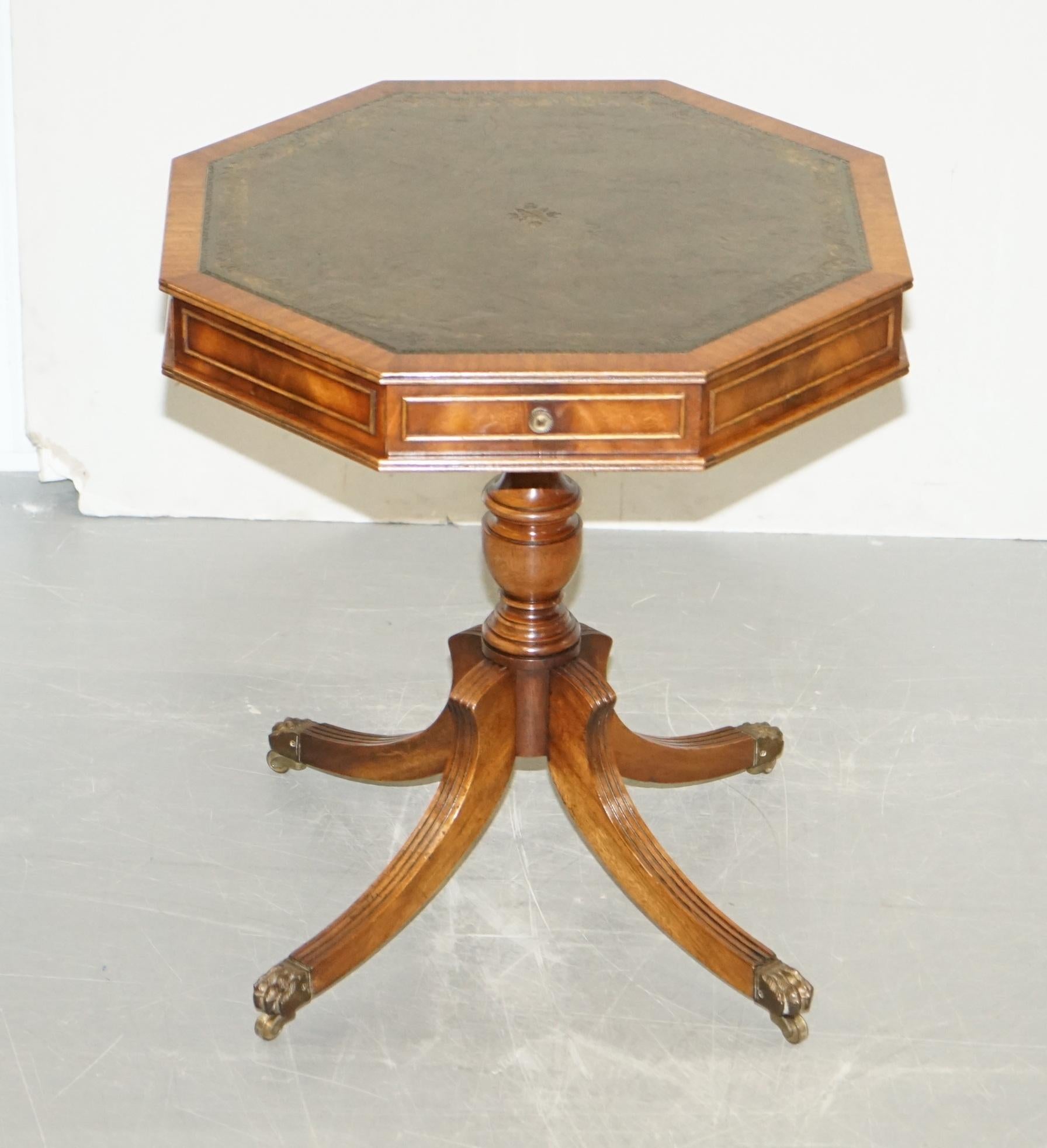We are delighted to offer for sale this lovely Regency style mahogany drum table with leather top 

A good looking piece, the leather top has nicely aged, it has gold leaf embossing, the handles are all original and the top is on a revolving base