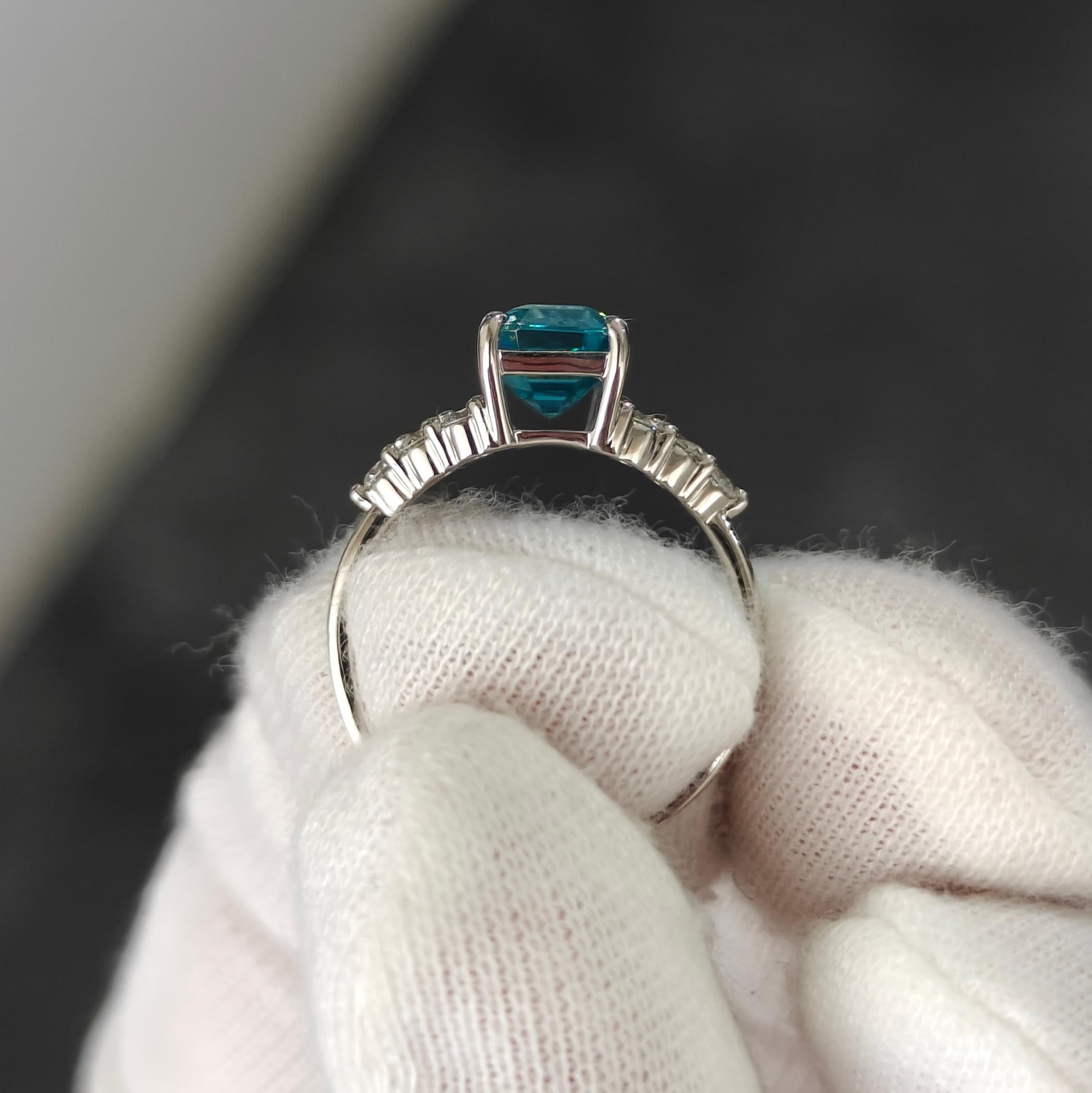 Stunning Rich Blue Natural Zircon Platinum 950 Ring with Natural Diamonds For Sale 6