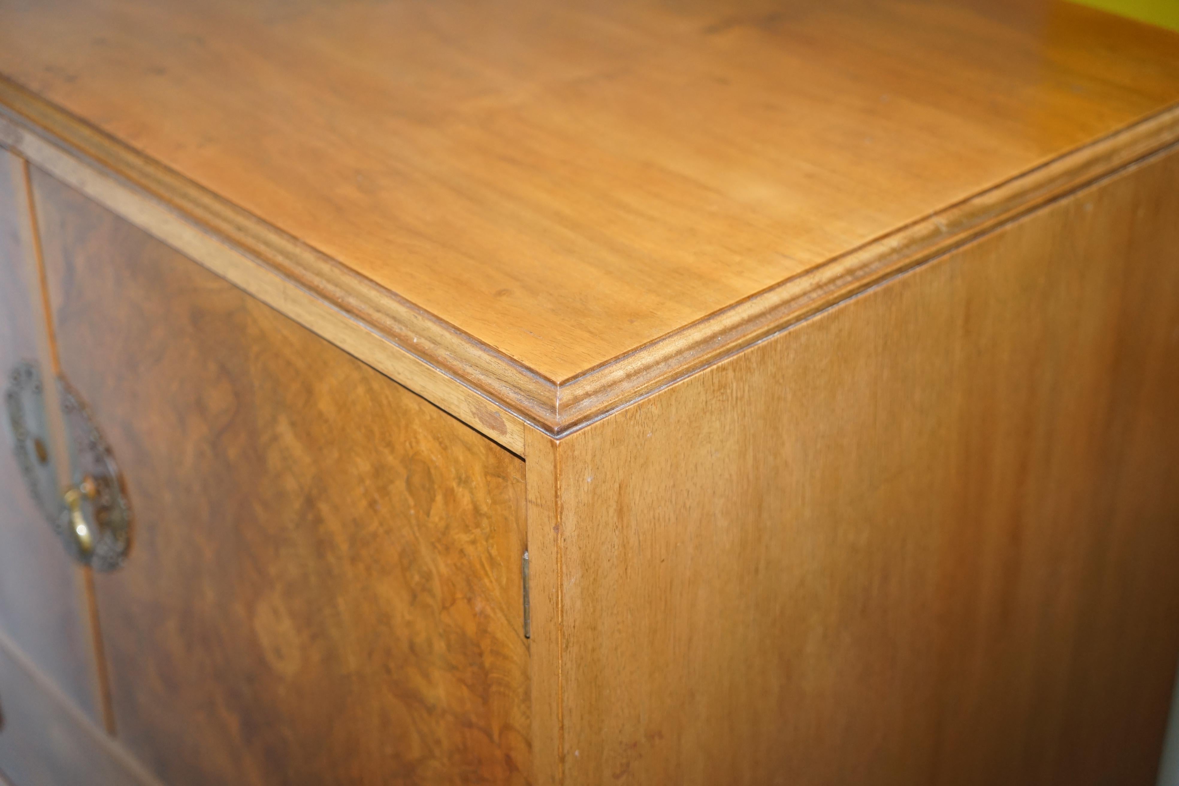 Stunning Robson & Sons circa 1910 Burr Walnut Drinks Cabinet Chest of Drawers 6