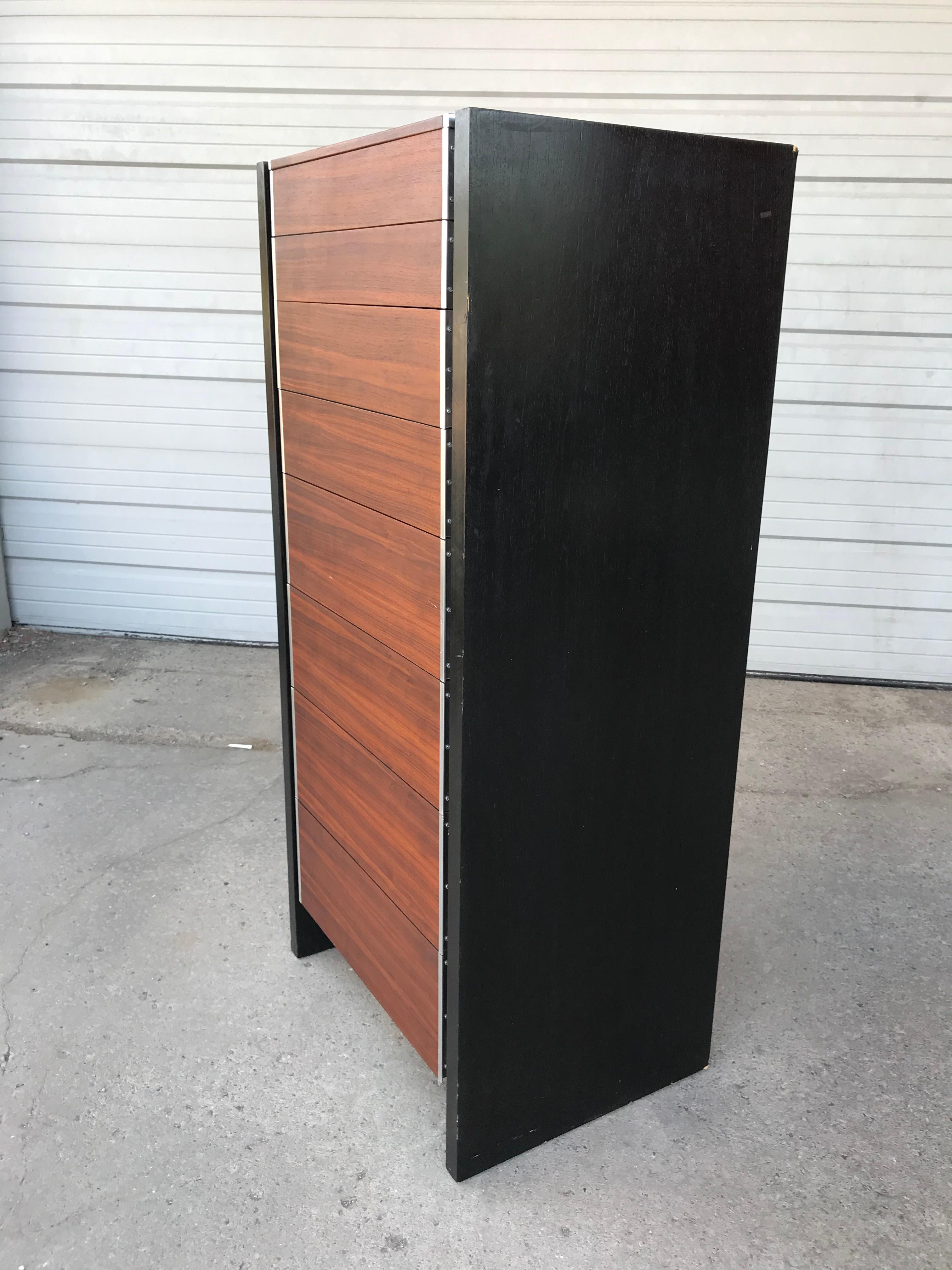 An exquisite Robert Baron for Glenn of California rosewood 8 Drawer chest, 1970. Ebonized oak side panels. figured Brazilian rosewood doors with inset chrome handles and trim. Maple interior. In great condition.