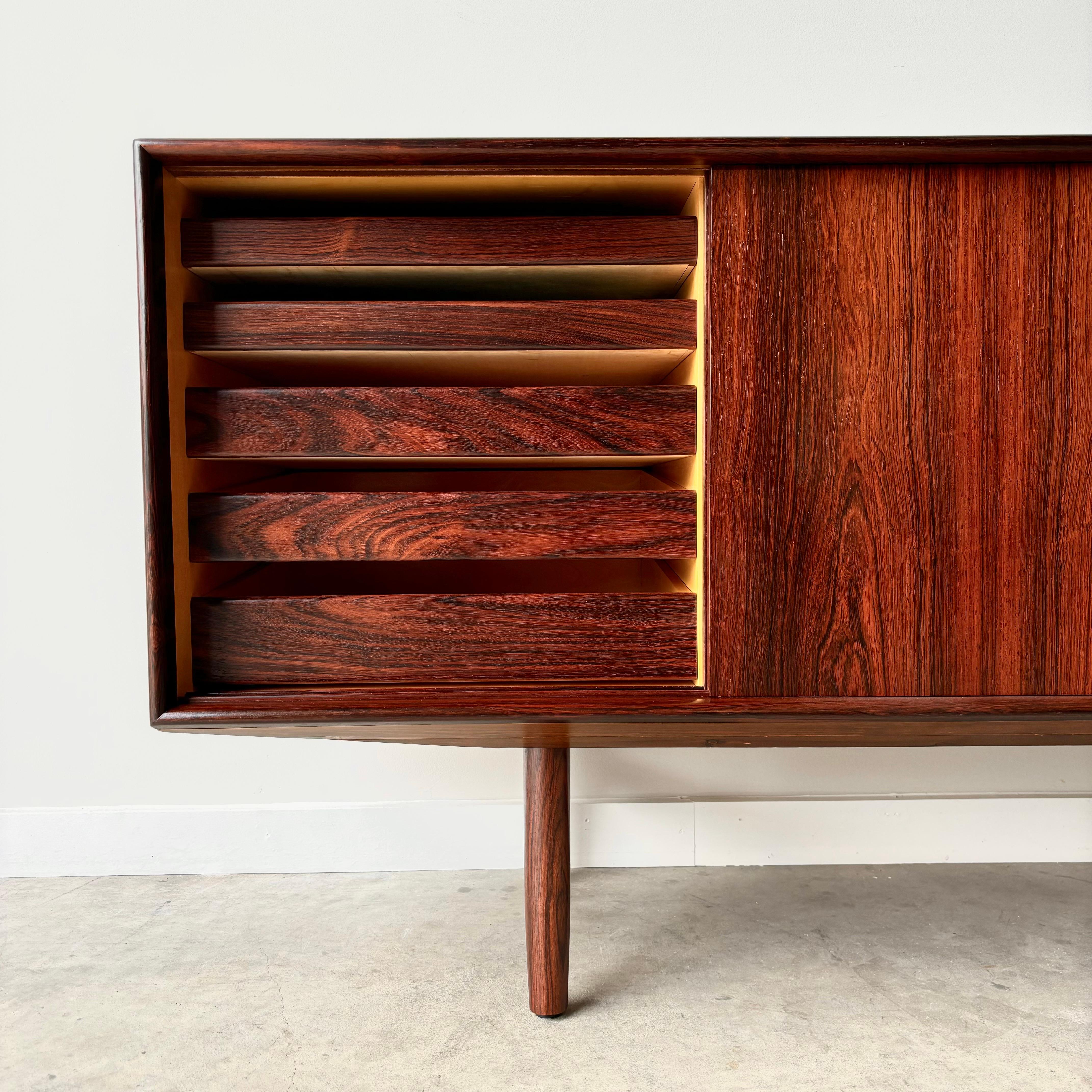 Stunning Rosewood Credenza by Kurt Ostervig, 1960s For Sale 3