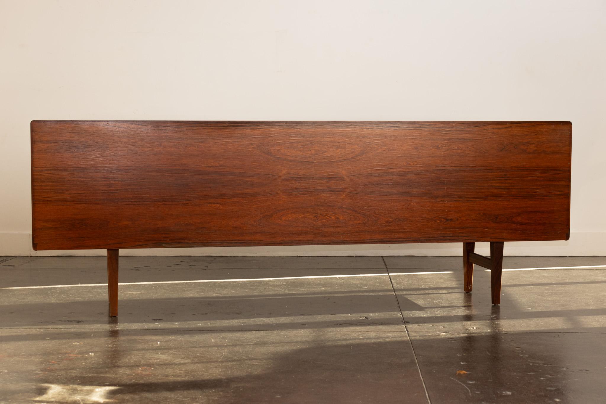 Stunning Rosewood Credenza by Robert Heritage, England 1960s 4
