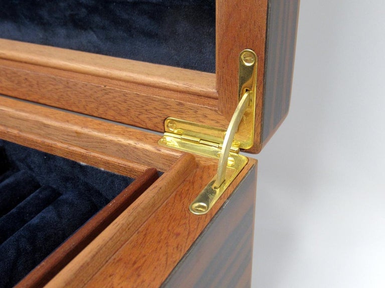 Stunning Mahogany Lady's Gentlemans Jewellery Box Casket Manning