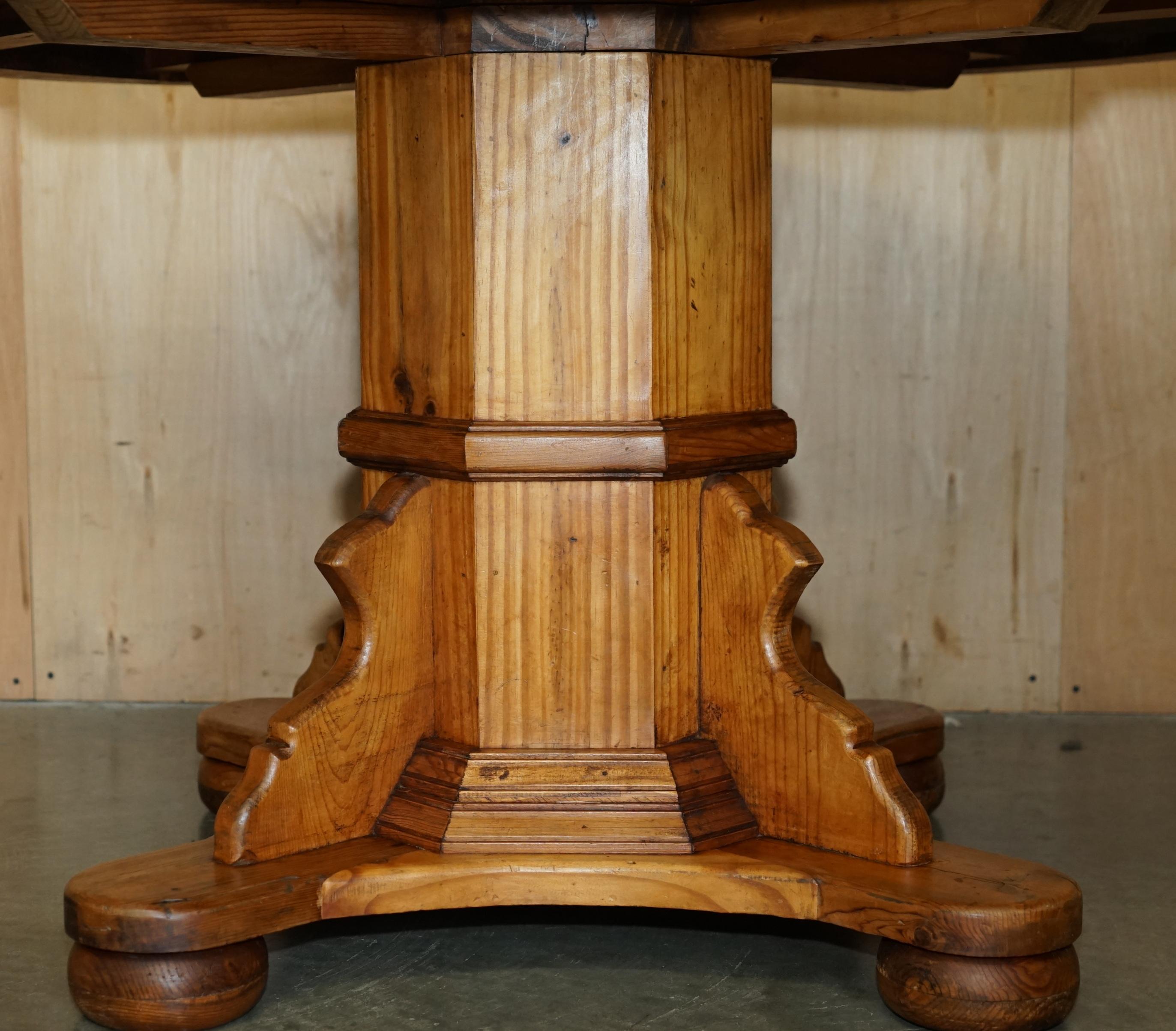 Hand-Crafted STUNNING ROUND CIRCA 1940's PITCH PINE DINING TABLE WITH THICK PEDESTAL BASE For Sale