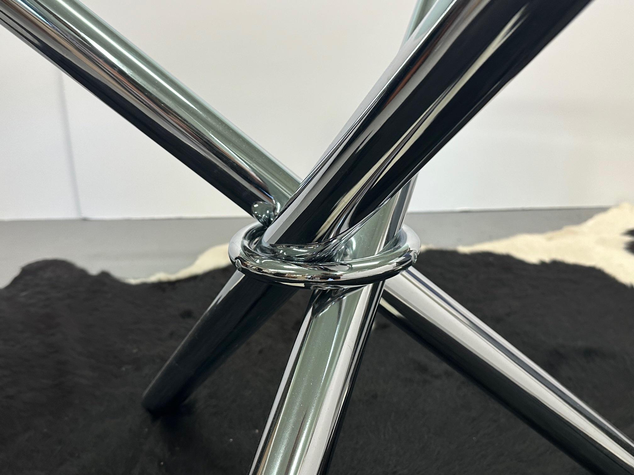 Stunning Round Glass Modern Table with Cool Chrome Tripod Base In Good Condition For Sale In Hopewell, NJ