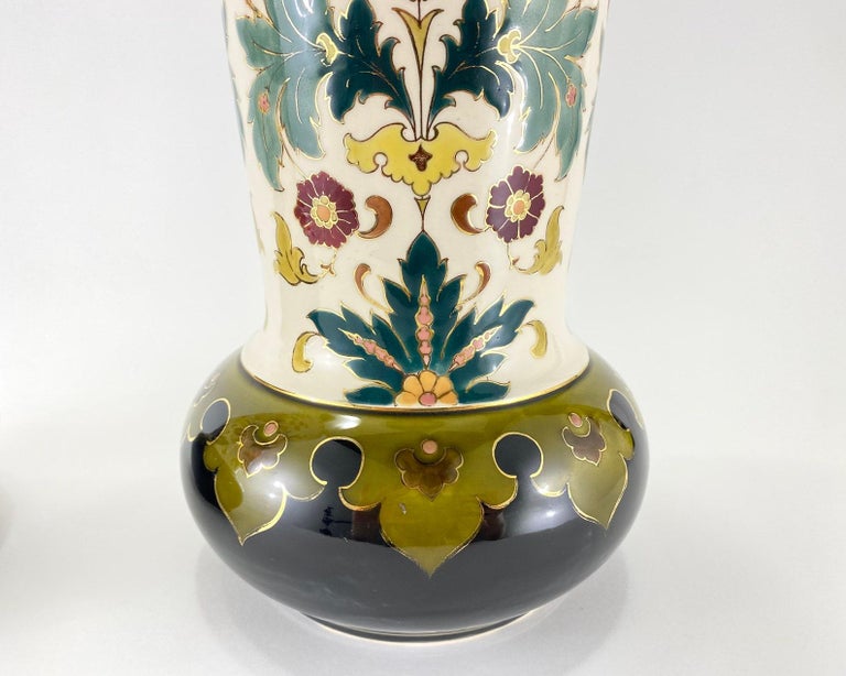 Stunning Royal Bonn Antique Vases, Ceramic, Germany, 1890s For Sale at