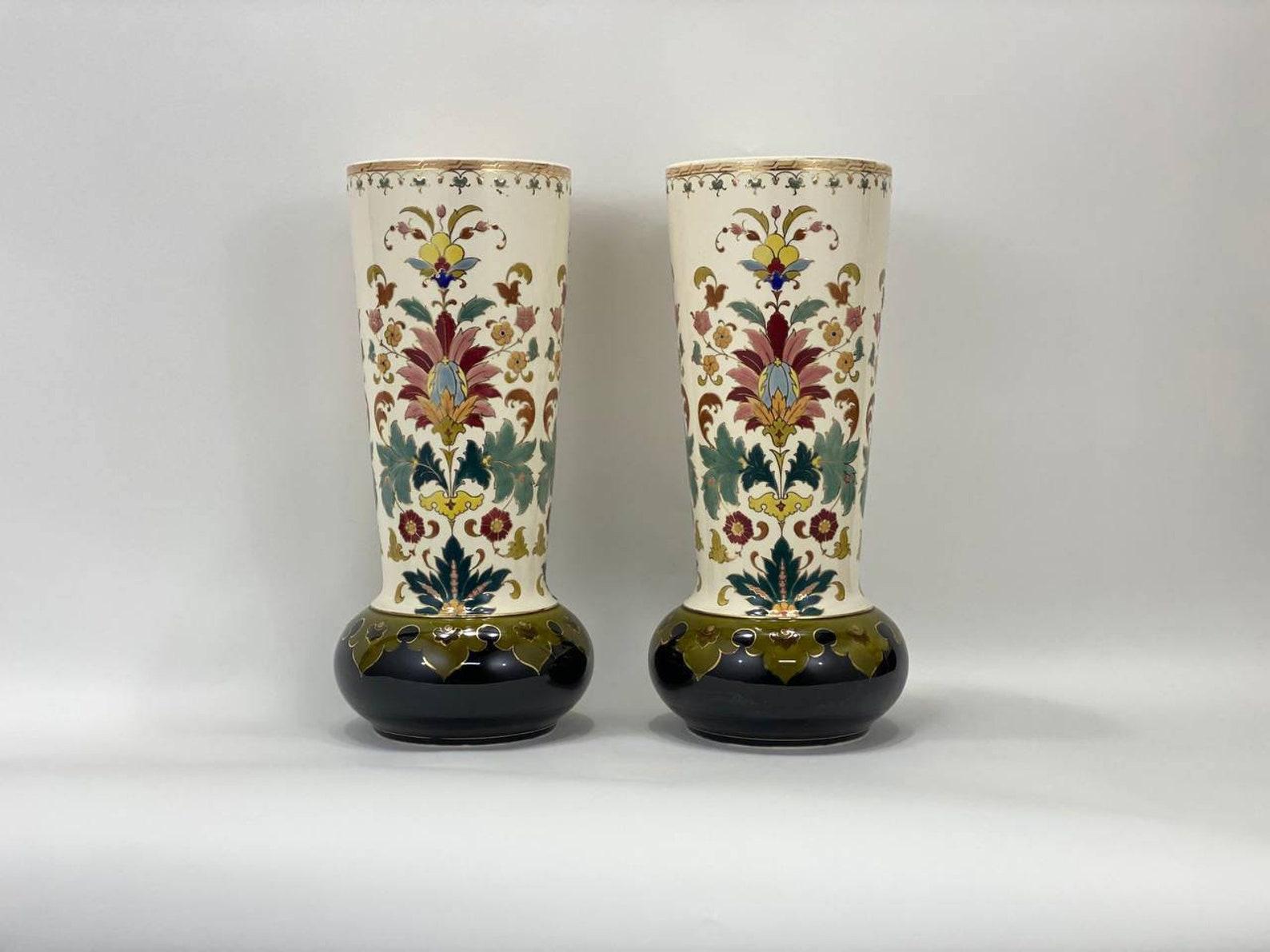 Fait main Superbes vases anciens Royal Bonn en céramique, Allemagne, années 1890 en vente