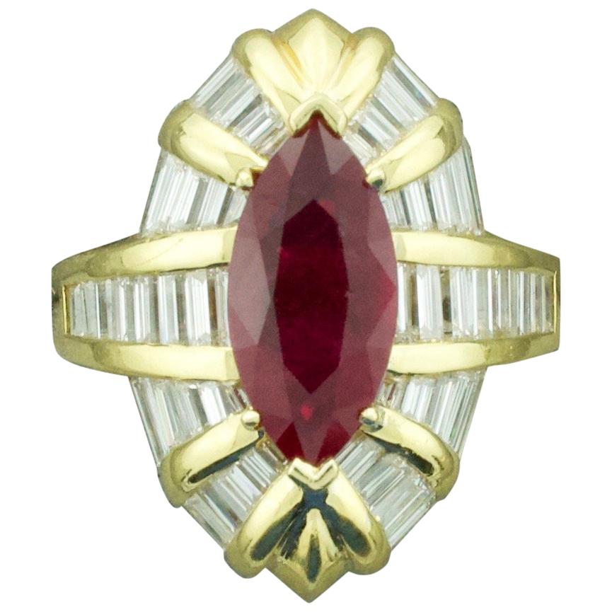 Stunning Ruby and Diamond Ring in 18 Karat Minimal Heat Treatment GIA Certed For Sale