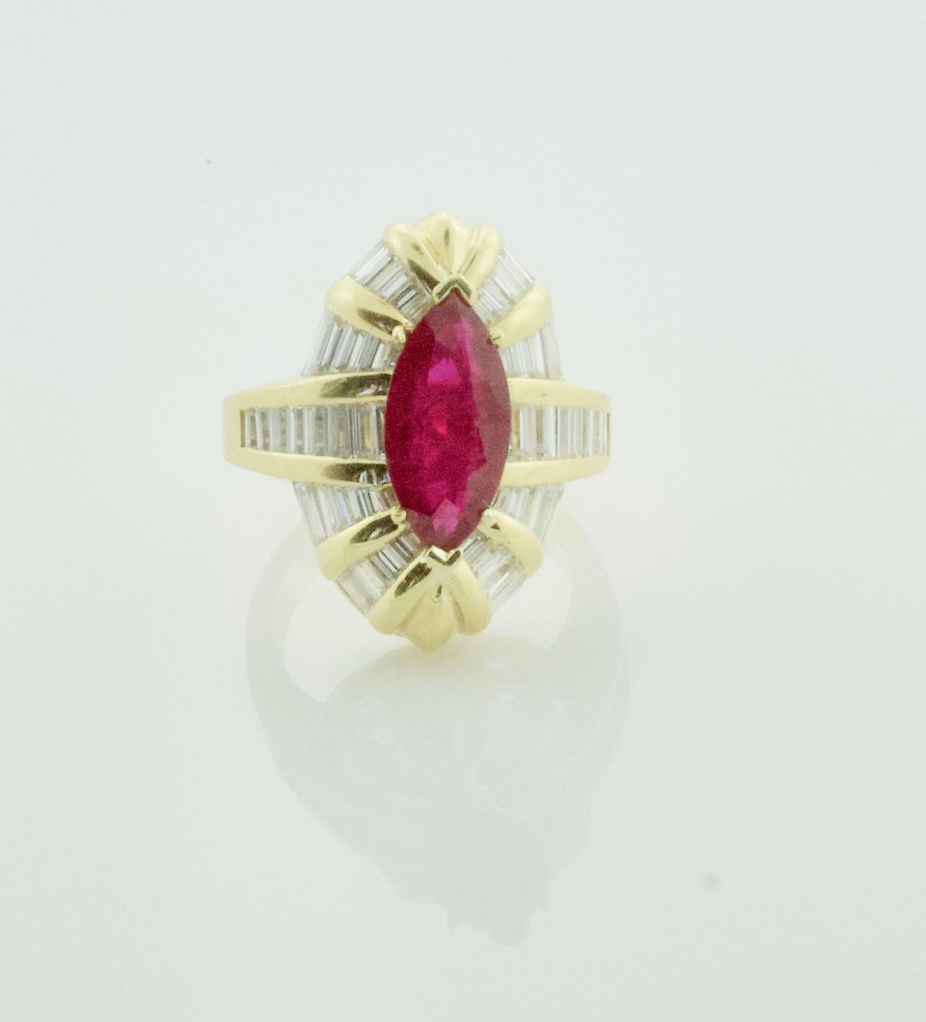Women's or Men's Stunning Ruby and Diamond Ring in 18 Karat Minimal Heat Treatment GIA Certed For Sale