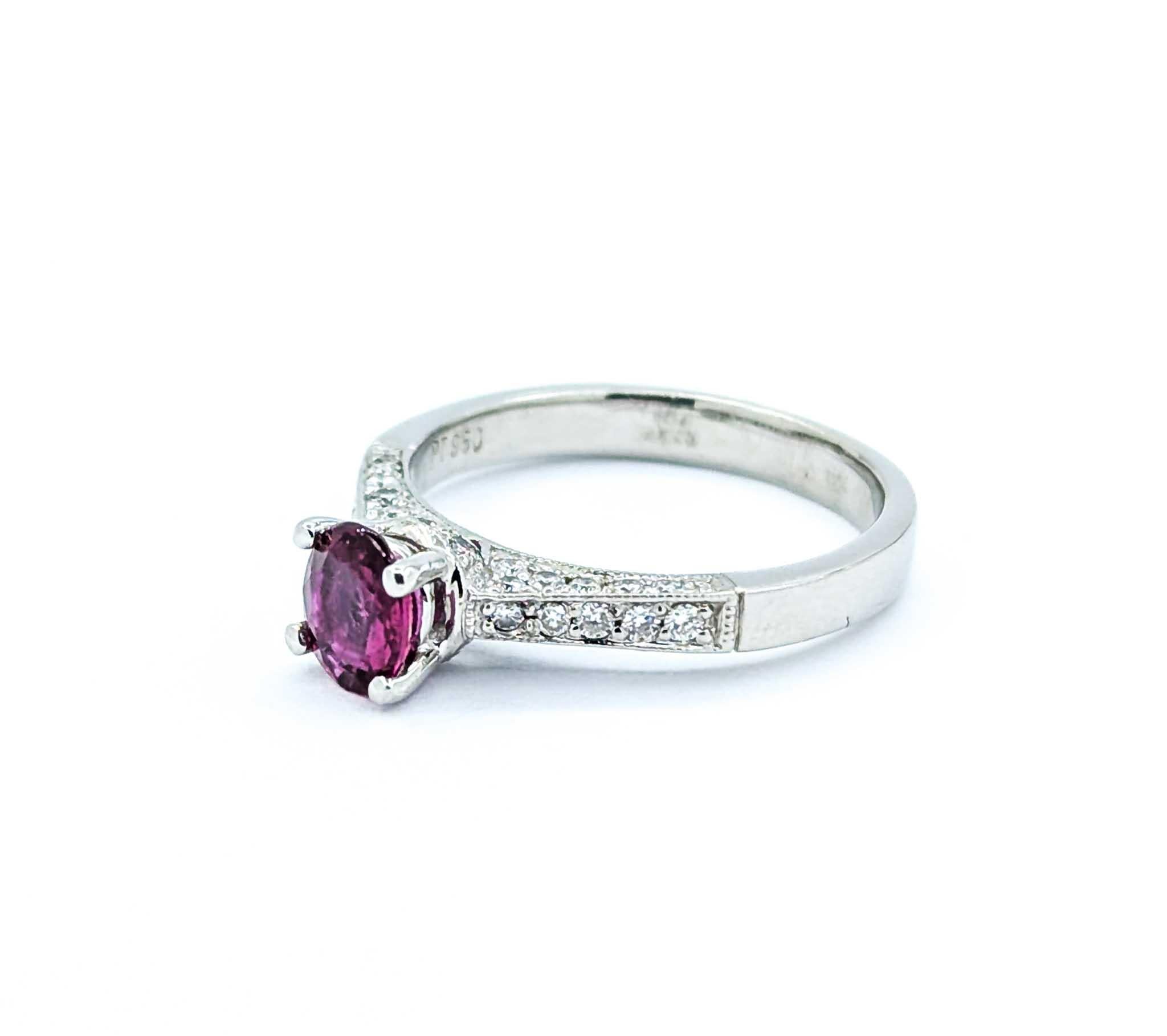 Stunning Ruby & Diamond Milgrain Ring in 950 Platinum For Sale 4