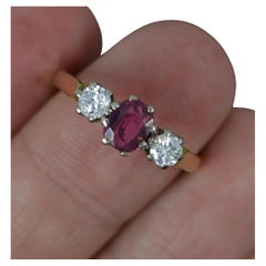 Stunning Ruby Vs Diamond 18 Carat Gold Trilogy Engagement Ring