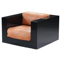 Stunning Saratoga armchair by Lella and Massimo Vignelli for Poltronova Italy