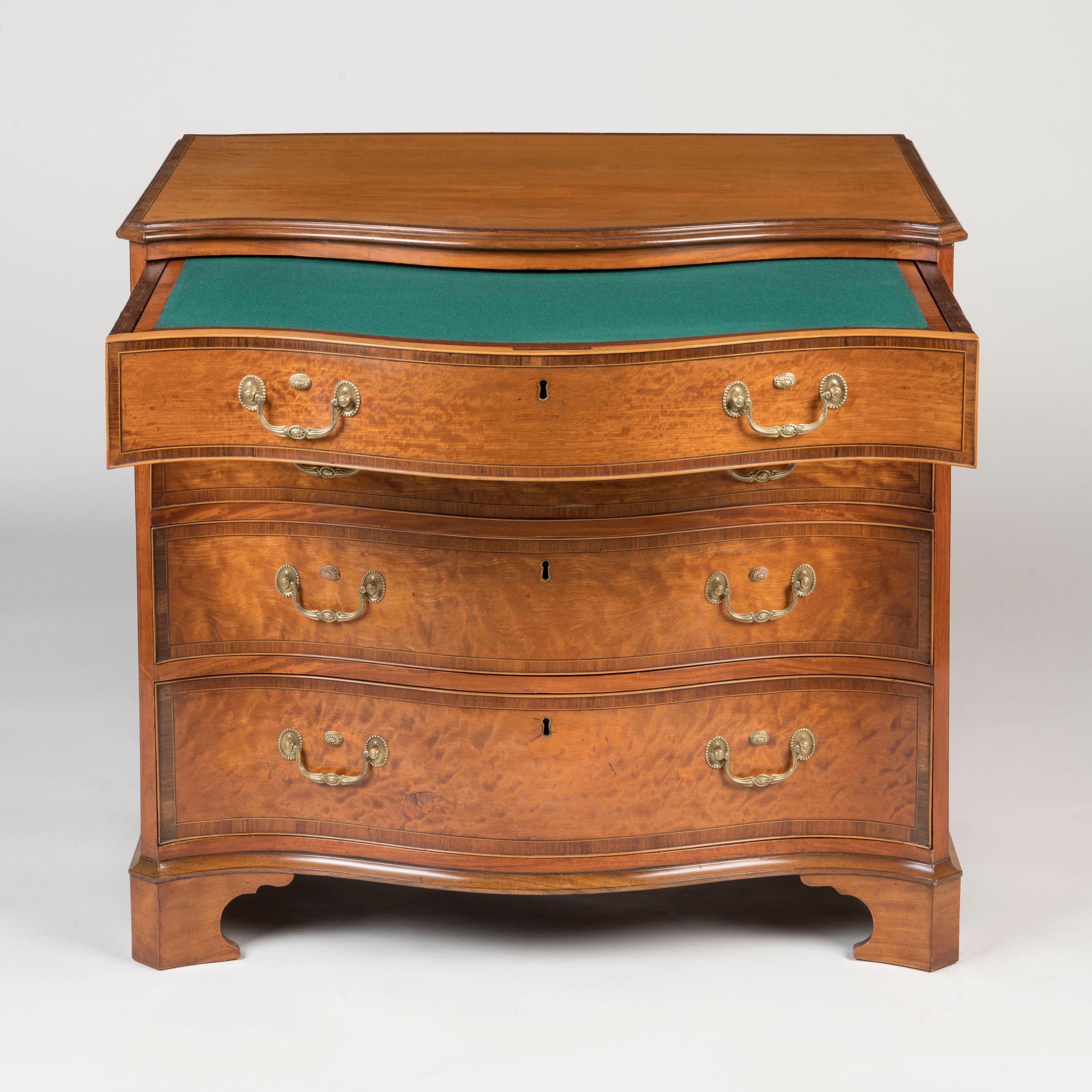English Stunning Satinwood 18th Century George III Chest of Drawers For Sale