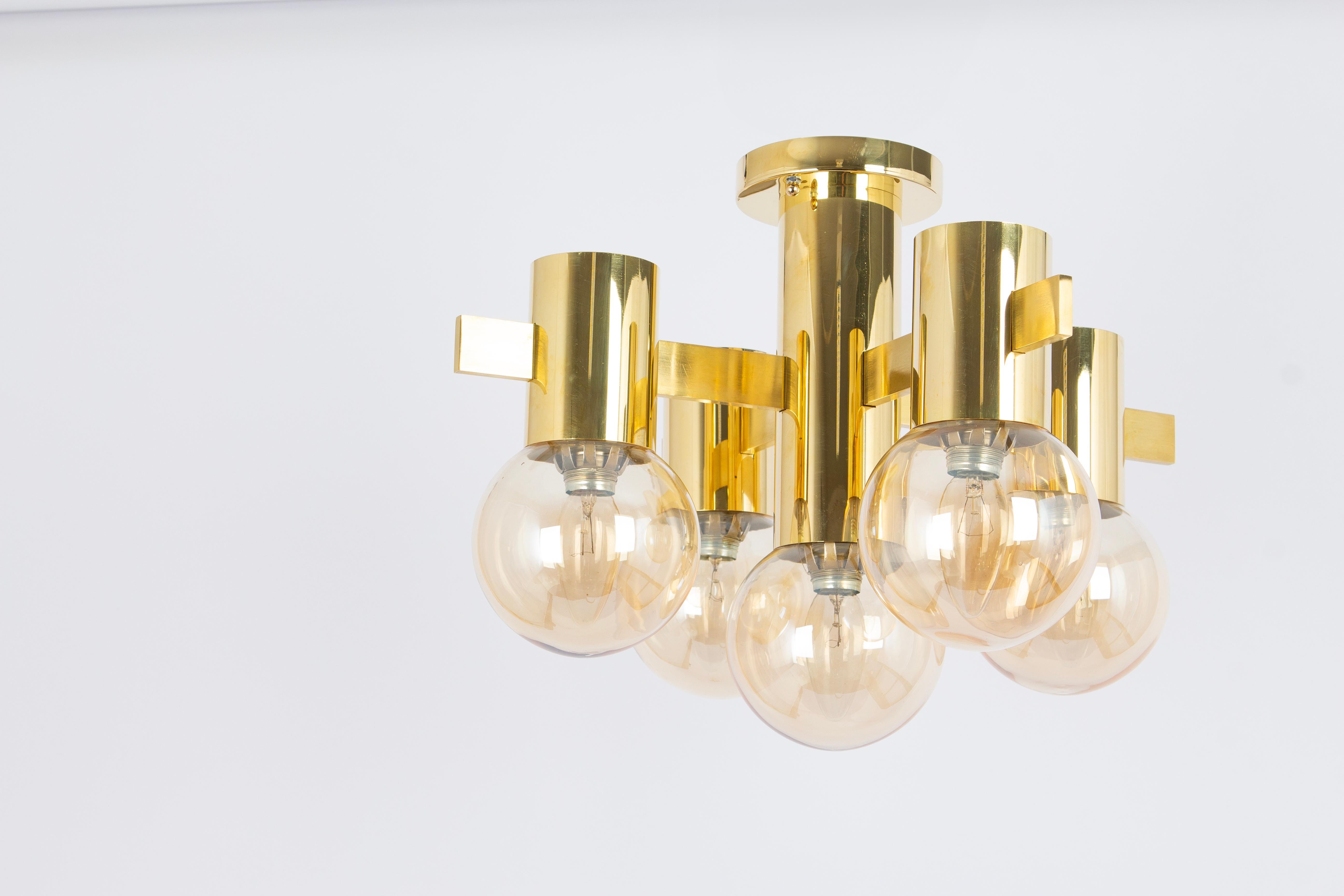 Mid-Century Modern Superbe plafonnier en laiton Sciolari, Italie, années 1960 en vente