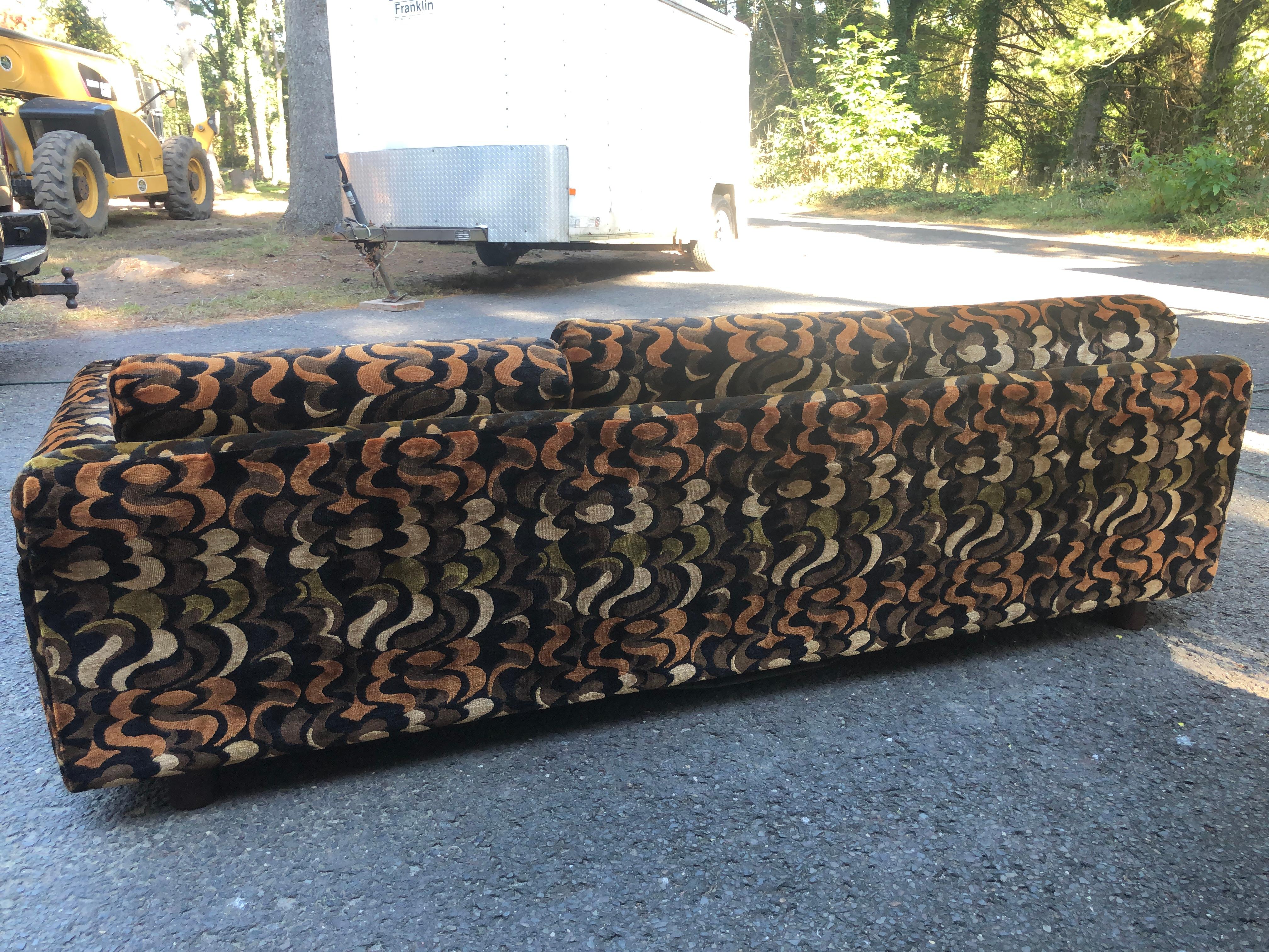 Glamorous Selig Jack Lenor Larsen Style Sofa Mid-Century Modern For Sale 5