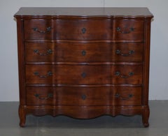 Superbe commode américaine Ralph Lauren à façade serpentine