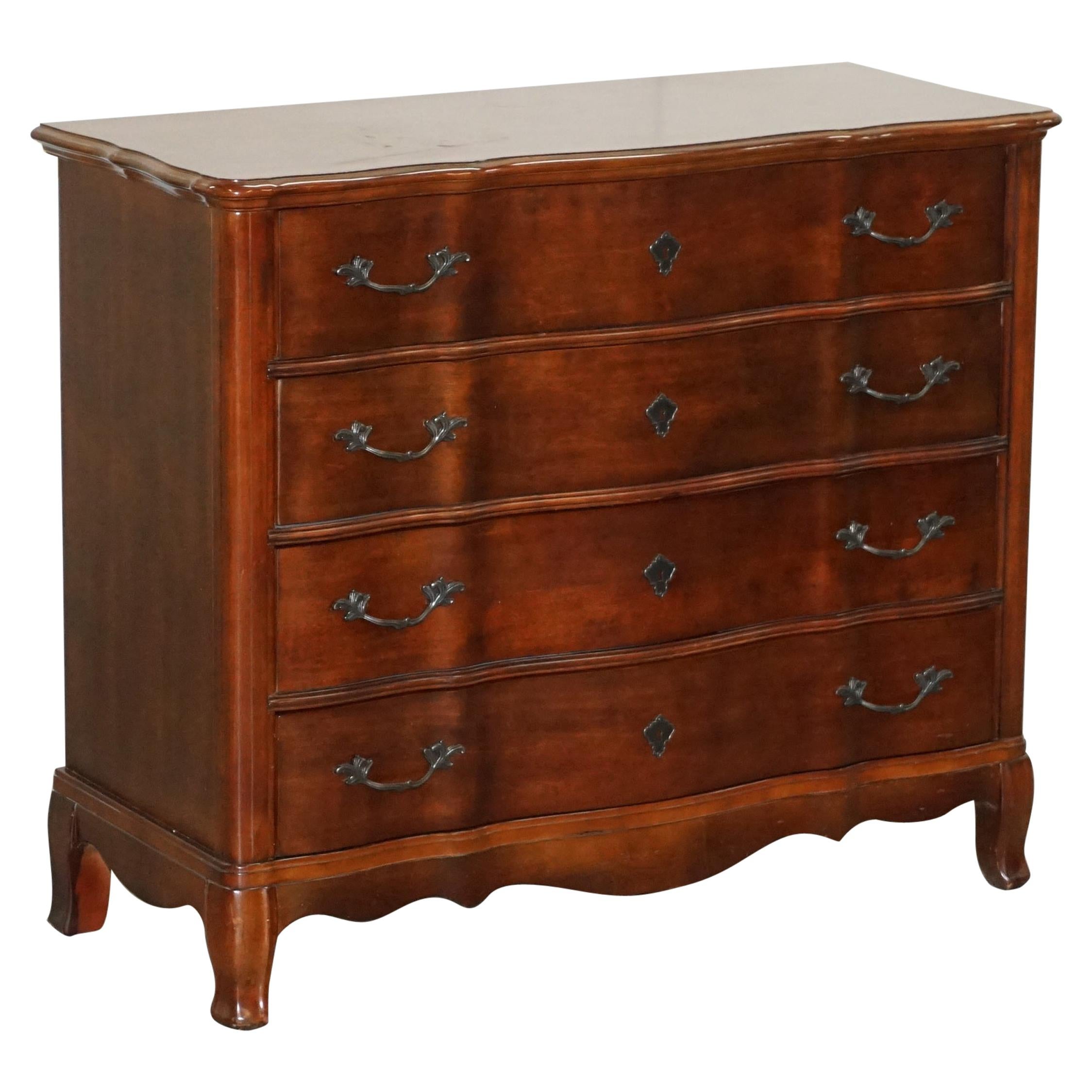 Stunning Serpentine Fronted Ralph Lauren American Hardwood Chest of Drawers For Sale