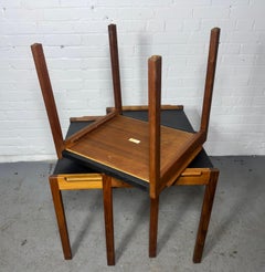 Impresionante juego de 3 mesas nido Mid Century de Jens Risom Design