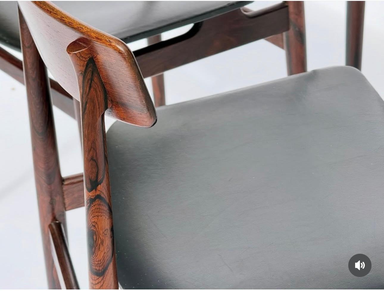 Atemberaubendes Set (4) dänische mODERNIST Esszimmerstühle aus Rosenholz, 1950er Jahre/ Frederik Kayser (Skandinavische Moderne) im Angebot