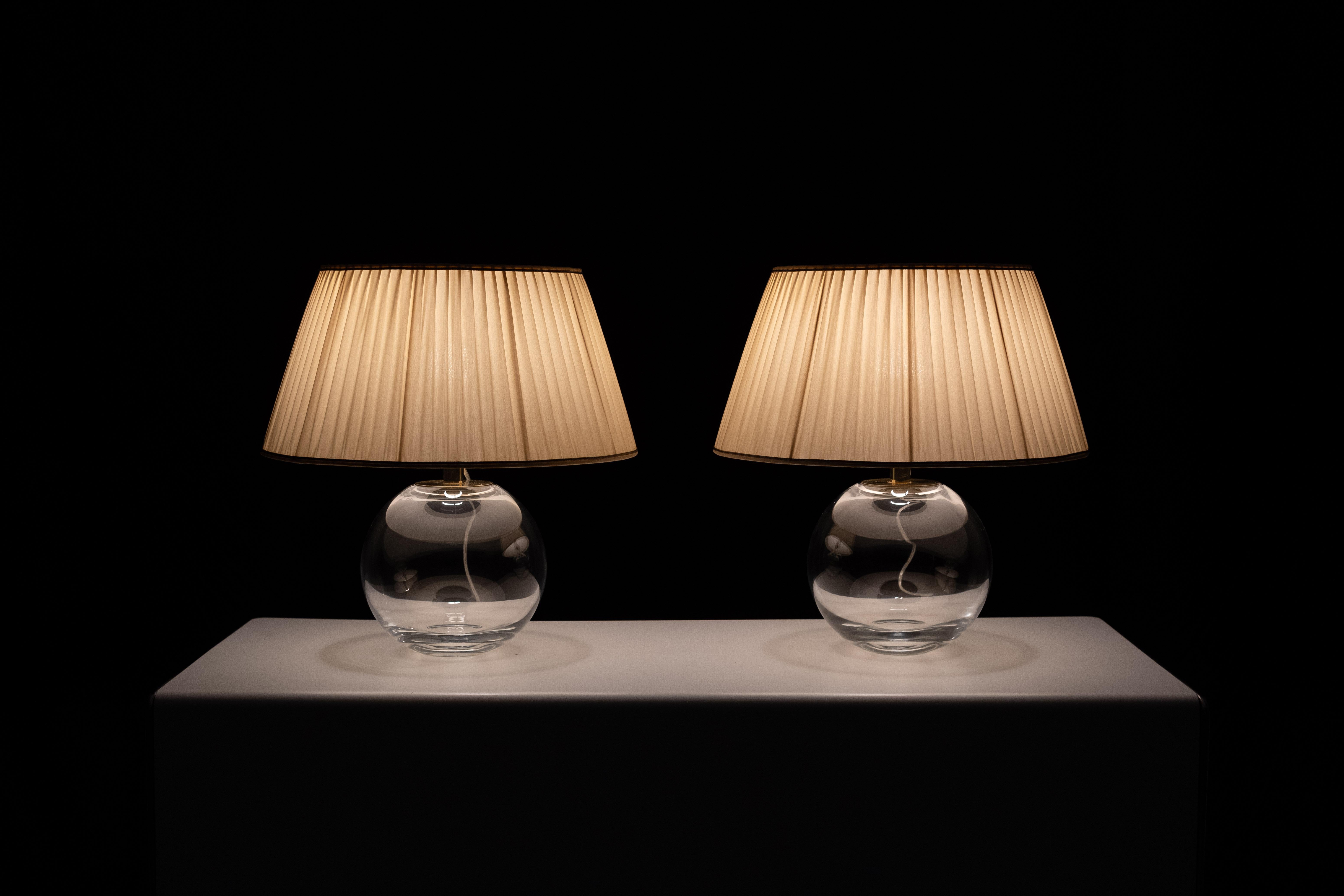 Superbe ensemble de lampes de table Ball and Ball en verre  1970 France en vente 3