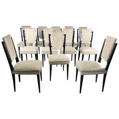 Superbe ensemble de 12 chaises de salle à manger modernistes italiennes attribuées à Osvaldo Borsani
