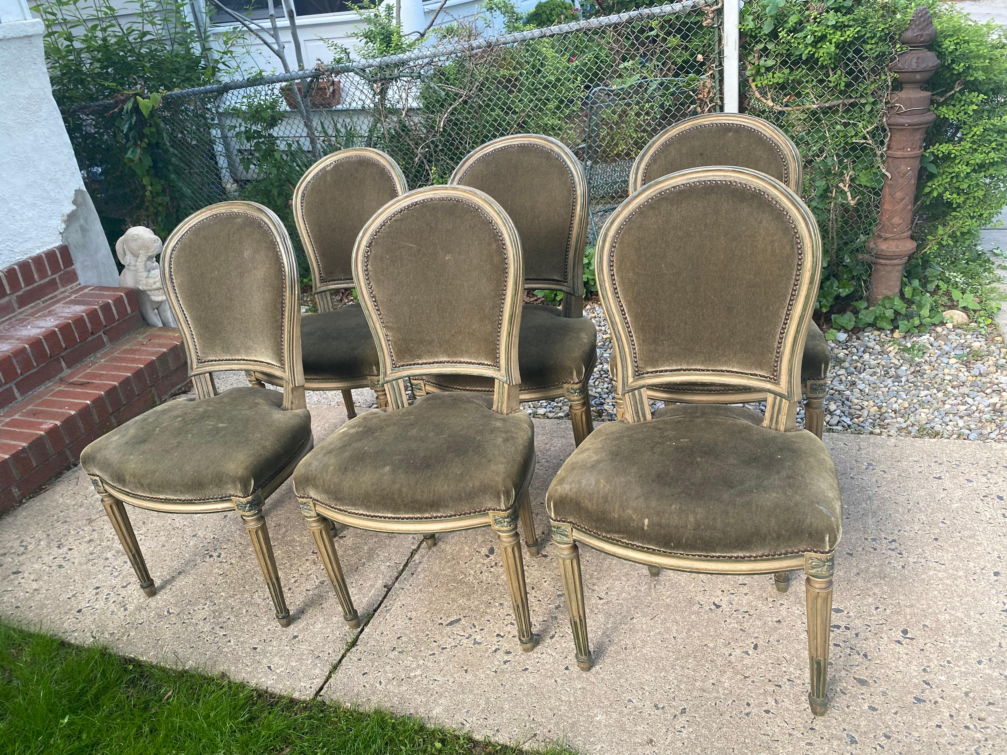 Superbe ensemble de 6 chaises de salle à manger de style Maison Jansen en vente 4