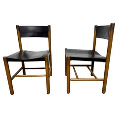 Superbe ensemble de 6 sièges modernistes en Oak /Lacquer sculptés d'après Charlotte Perriand