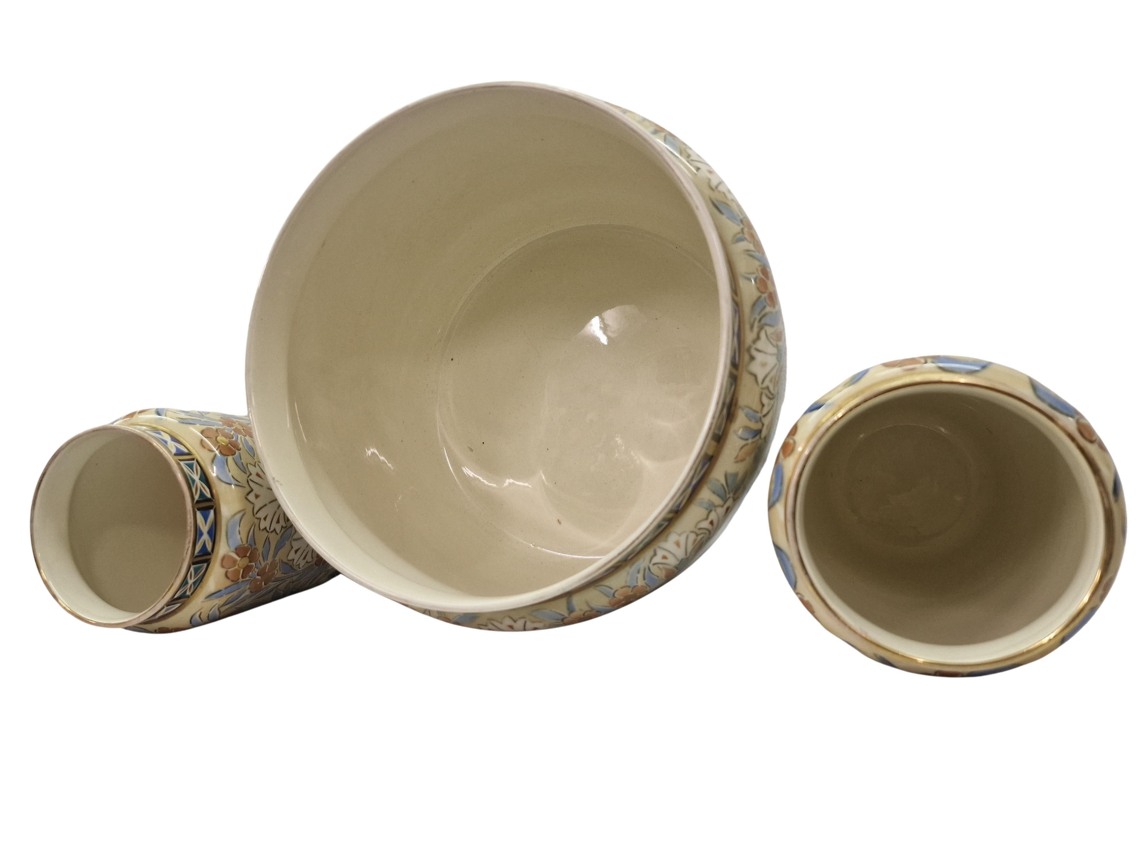 Superbe ensemble composé d'une jardinière et de deux vases, Keller & Guérin Luneville 1900, France en vente 10